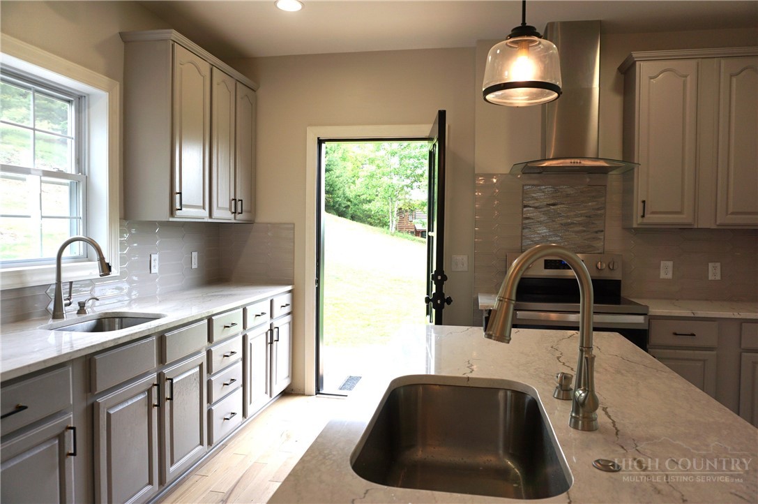 1470 Buck Mountain Road