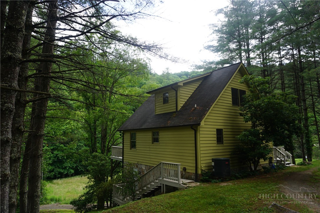 109 Sharon Street
