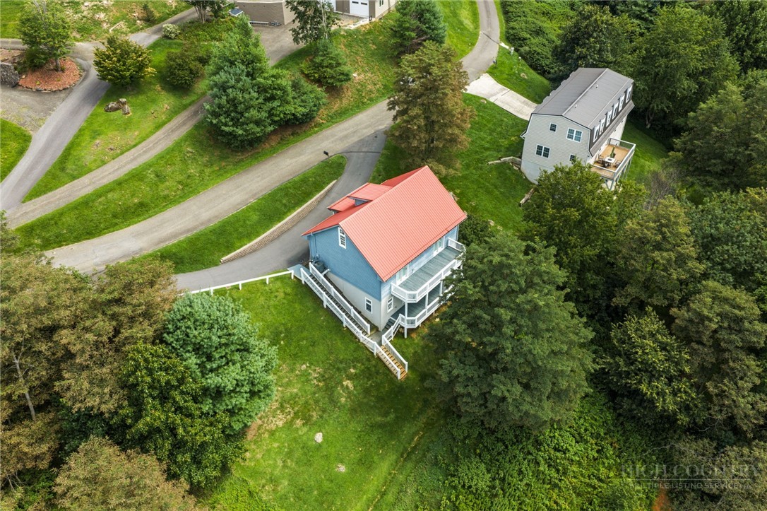 76 Walter Ridge Road
