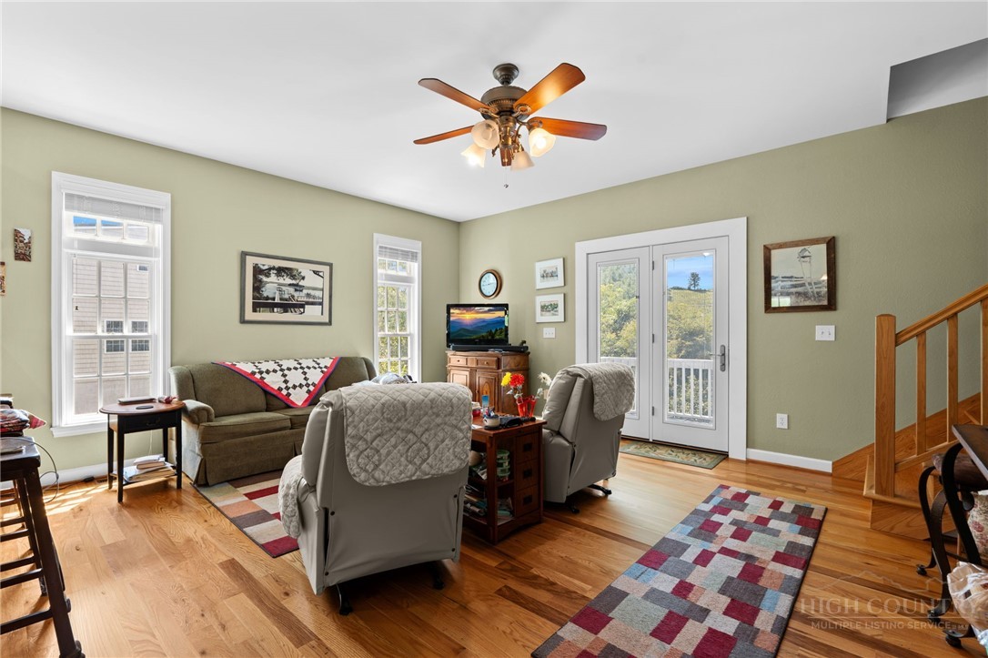 76 Walter Ridge Road