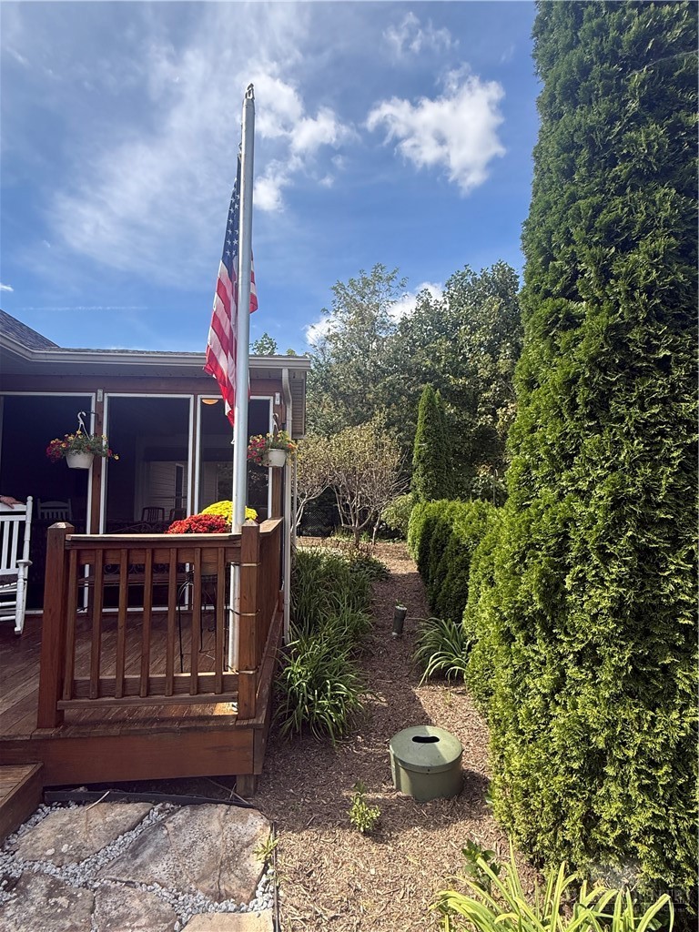 122 Forest Oak Lane