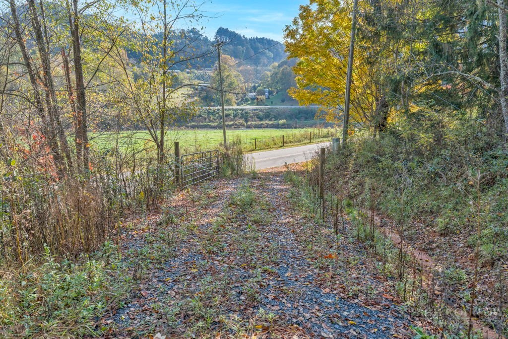 TBD Staggs Creek Road
