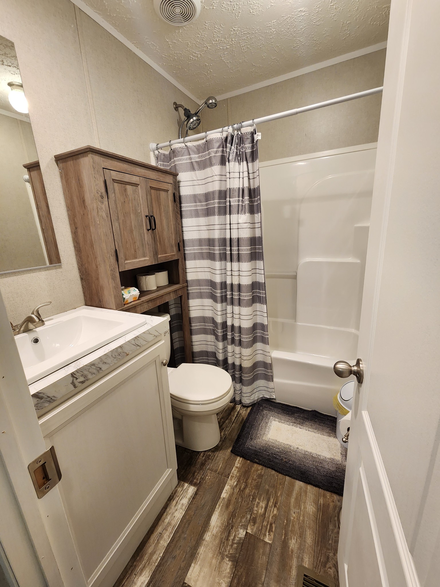 2280 Butcher Ridge Rd