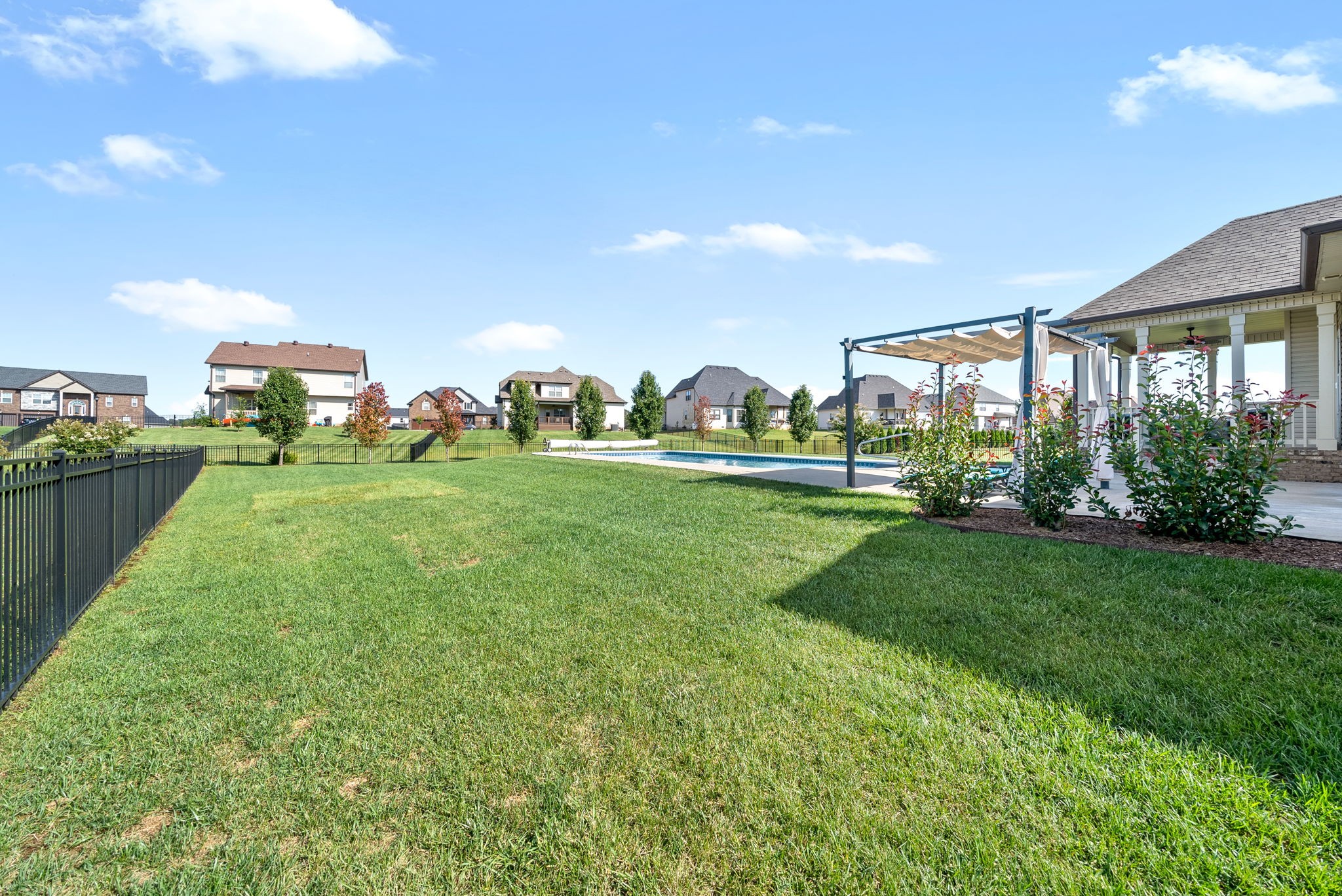 1221 Fallon Dr