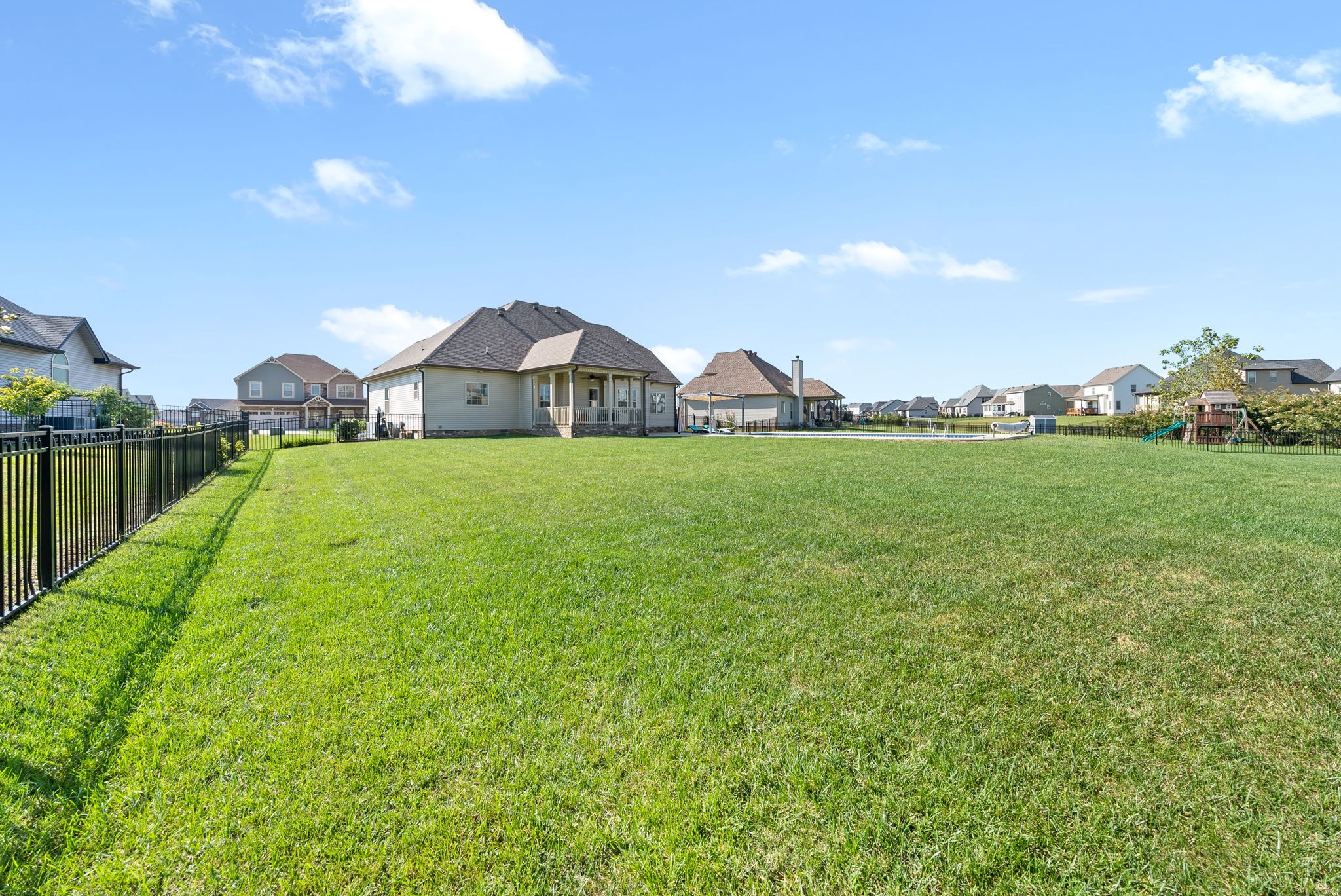1221 Fallon Dr