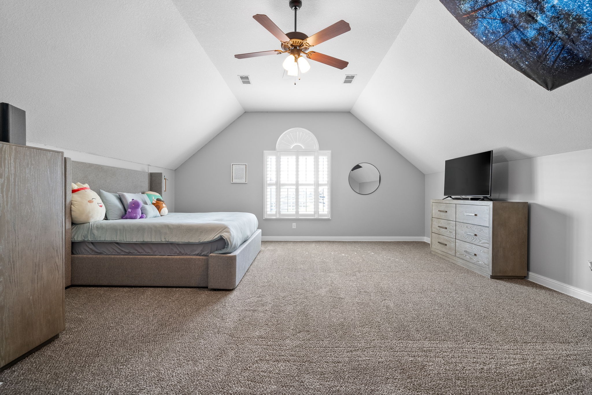 1221 Fallon Dr