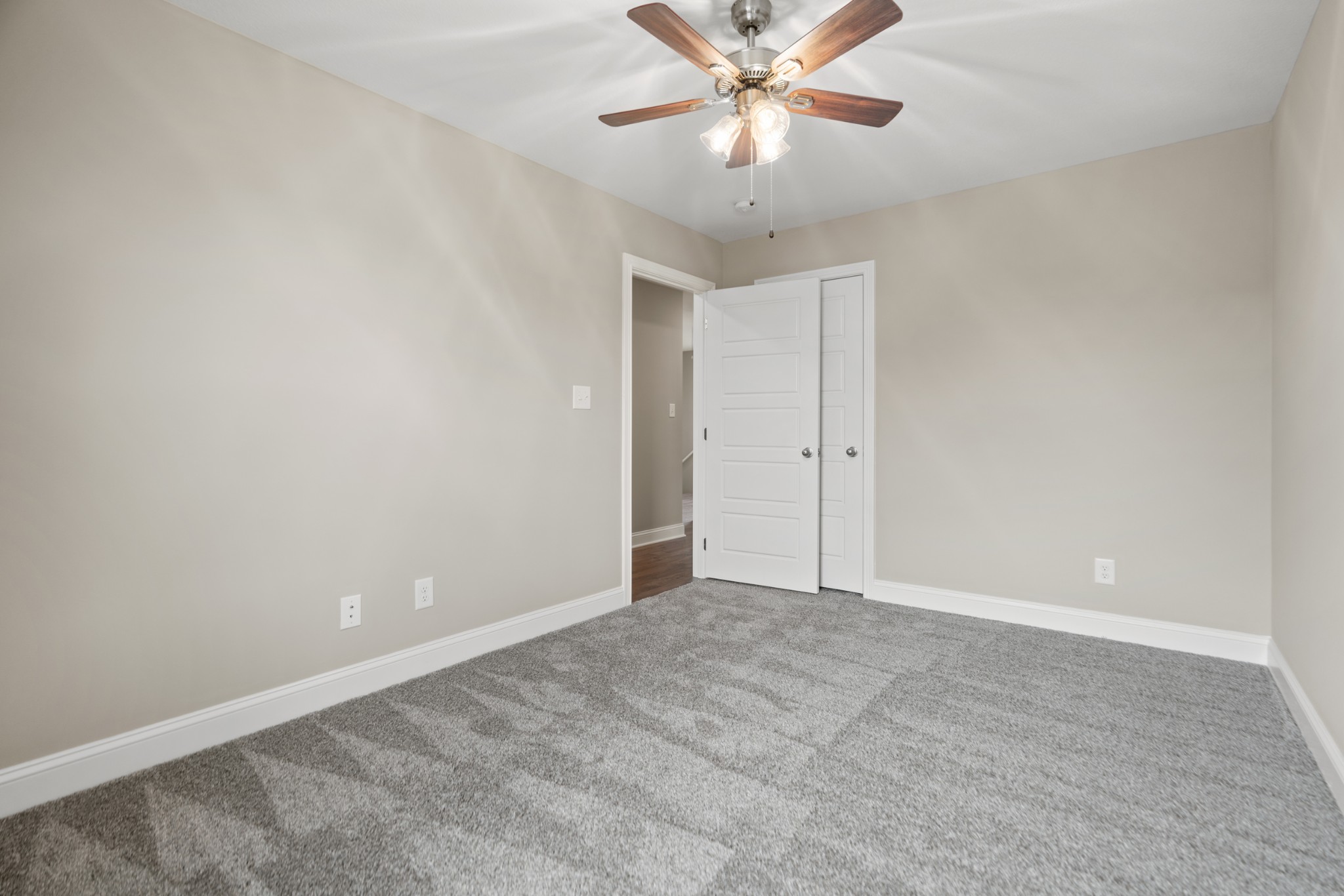 111 Cardinal Creek