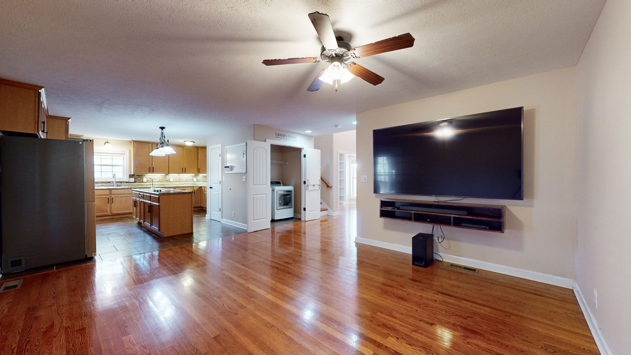 1519 Raven Rd