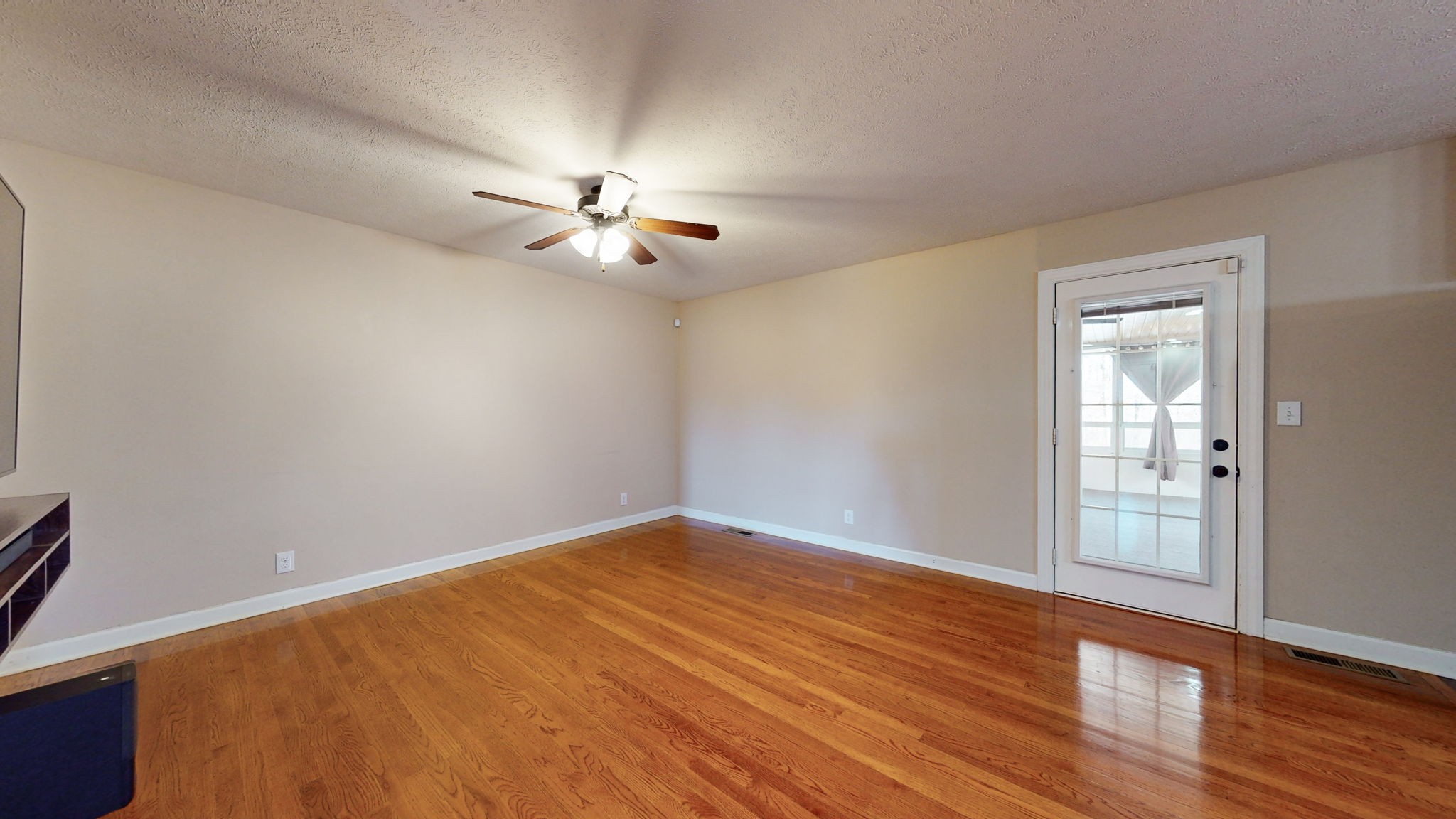 1519 Raven Rd