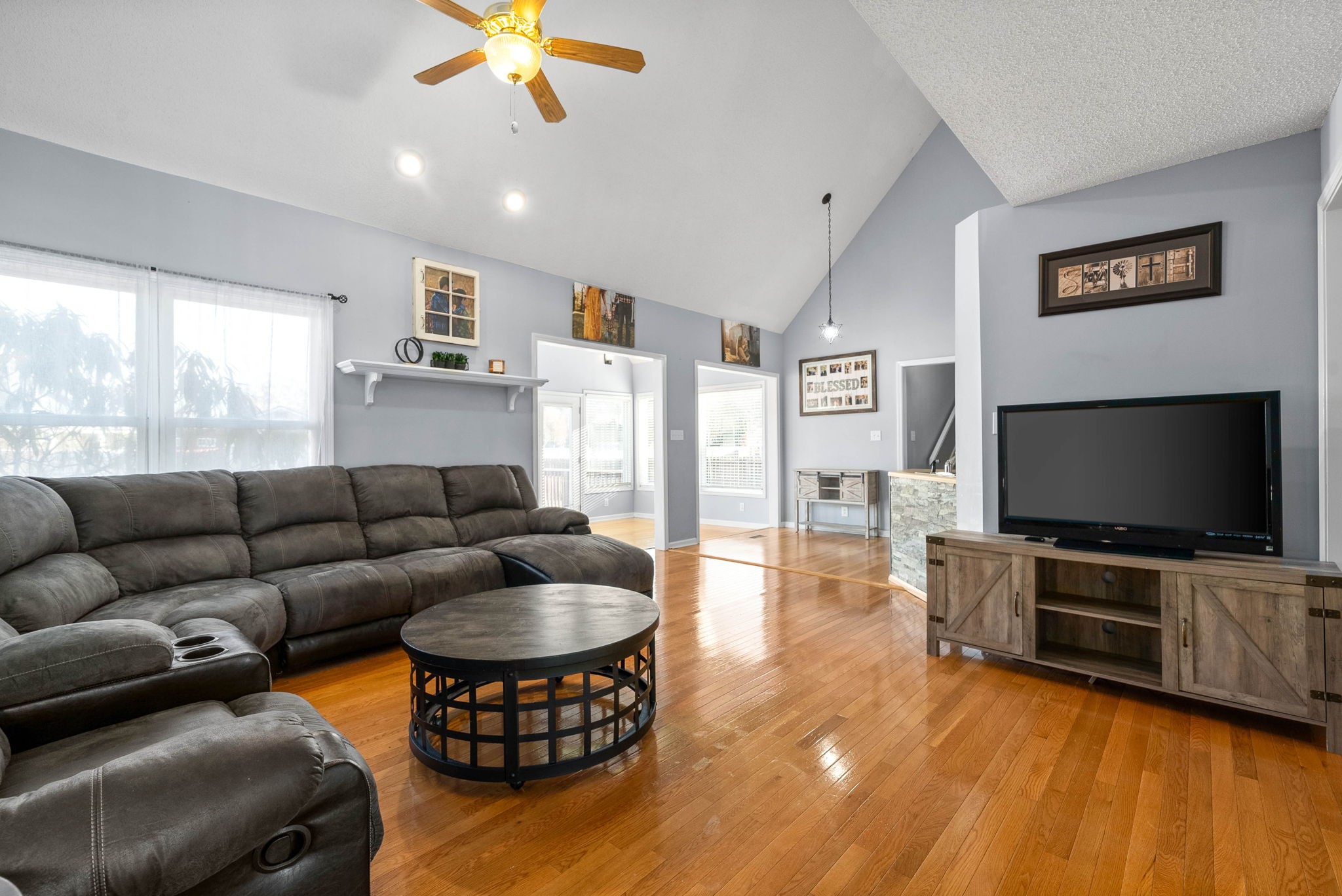2750 Shepherds Ct