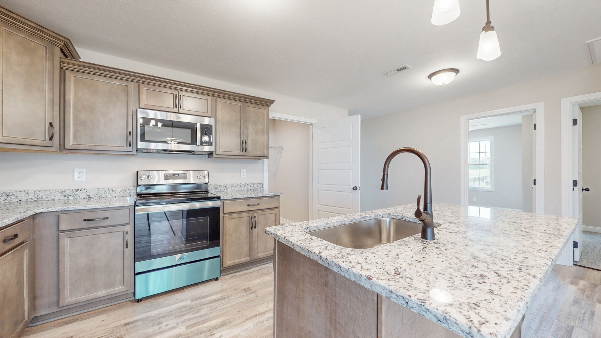 95 Reserves at Charleston Oaks