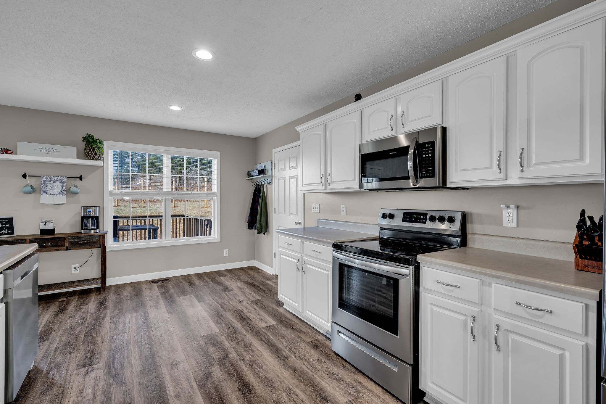 2131 Chester Harris Rd