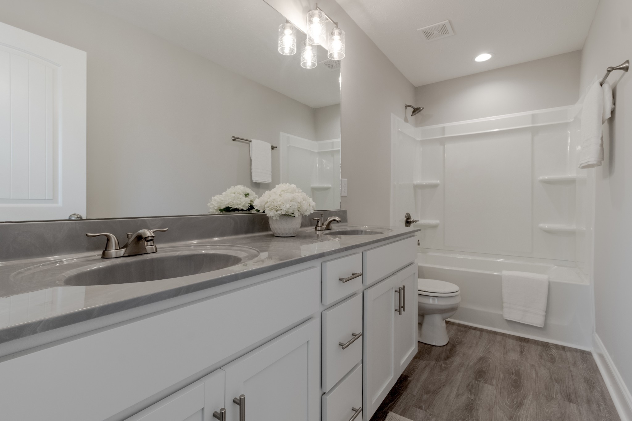 1000 Henry Place Blvd Unit: 608