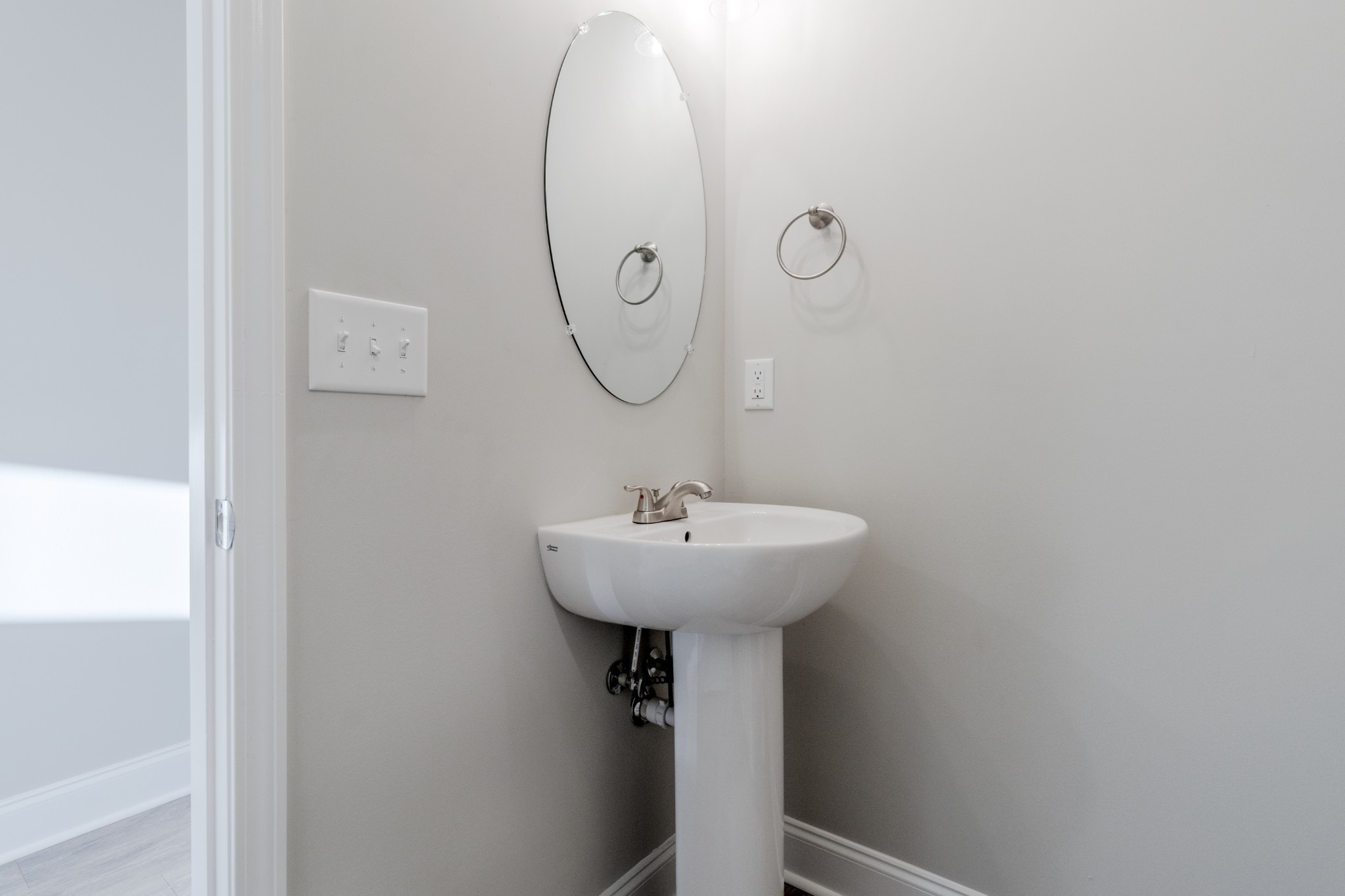 1000 Henry Place Blvd Unit: 608