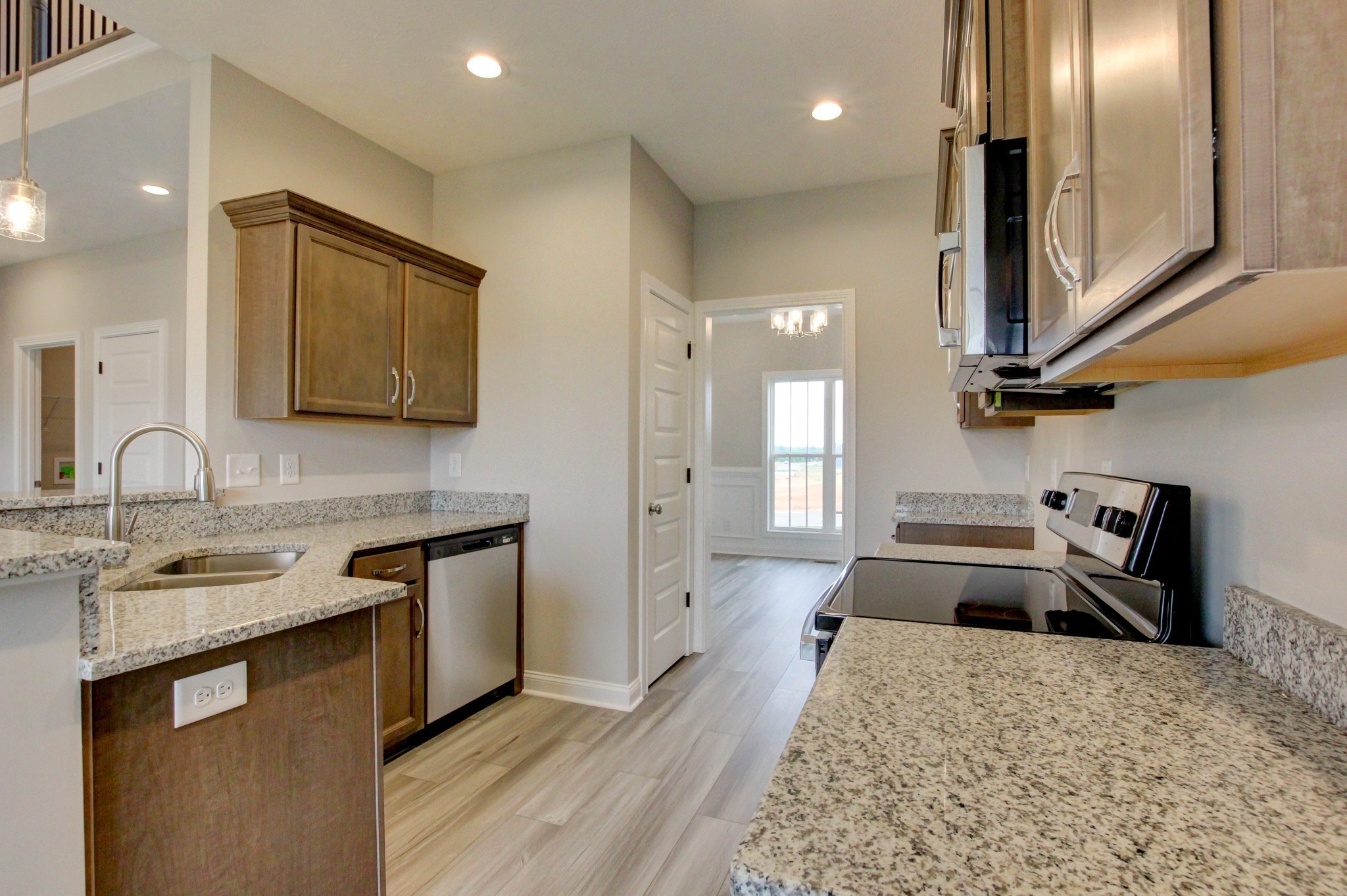250 Donegal Dr