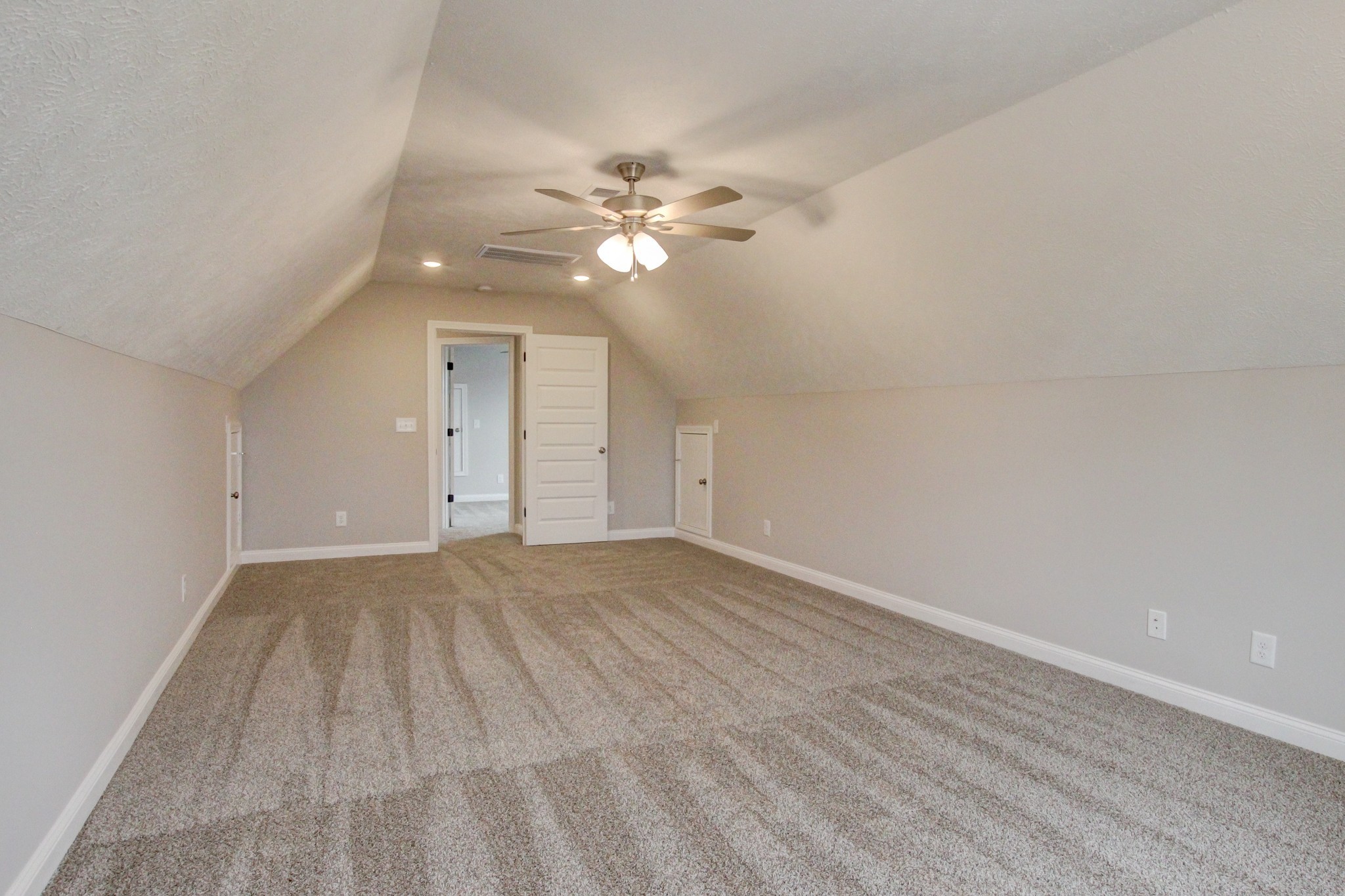 250 Donegal Dr