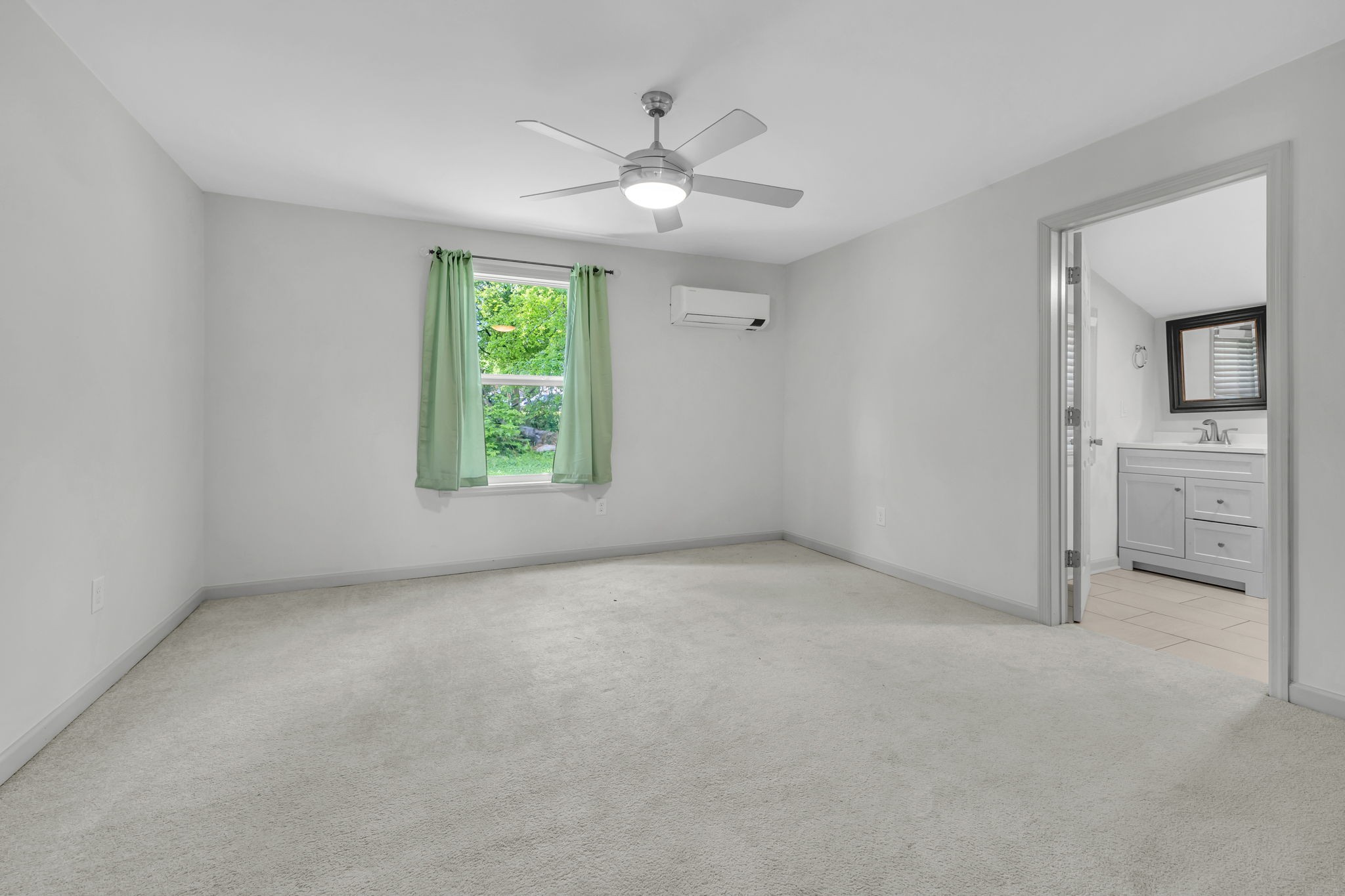 340 N Maple Ave