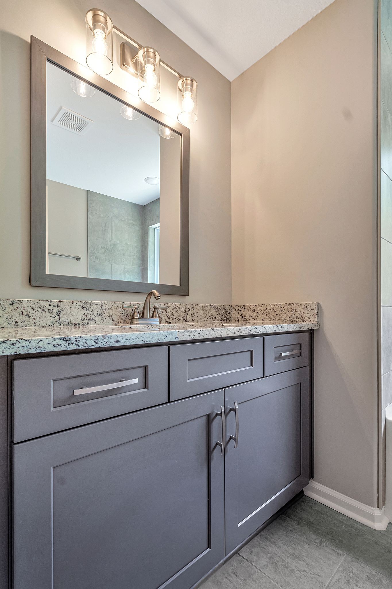 55 W Fork Dr