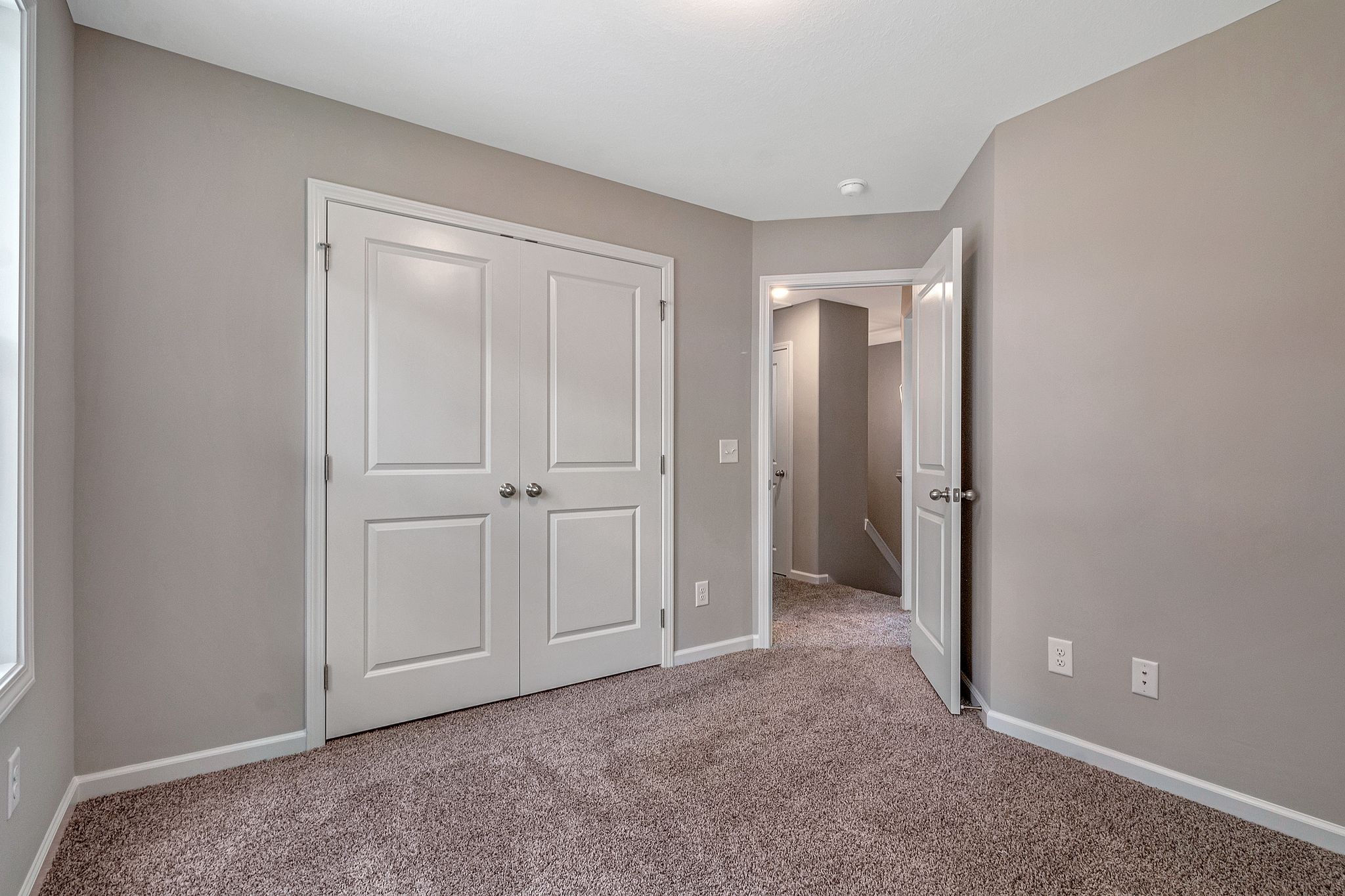 55 W Fork Dr