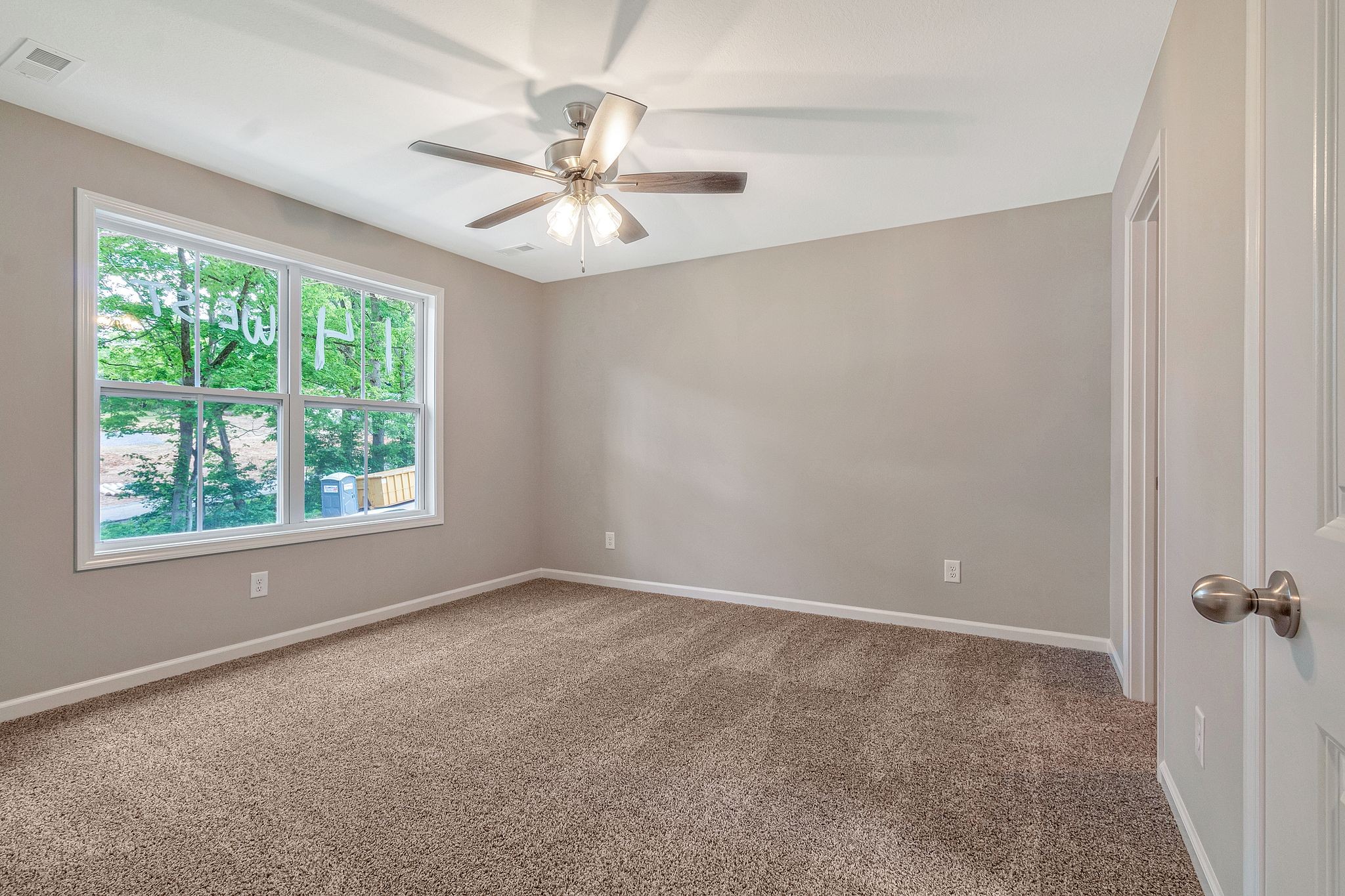 55 W Fork Dr