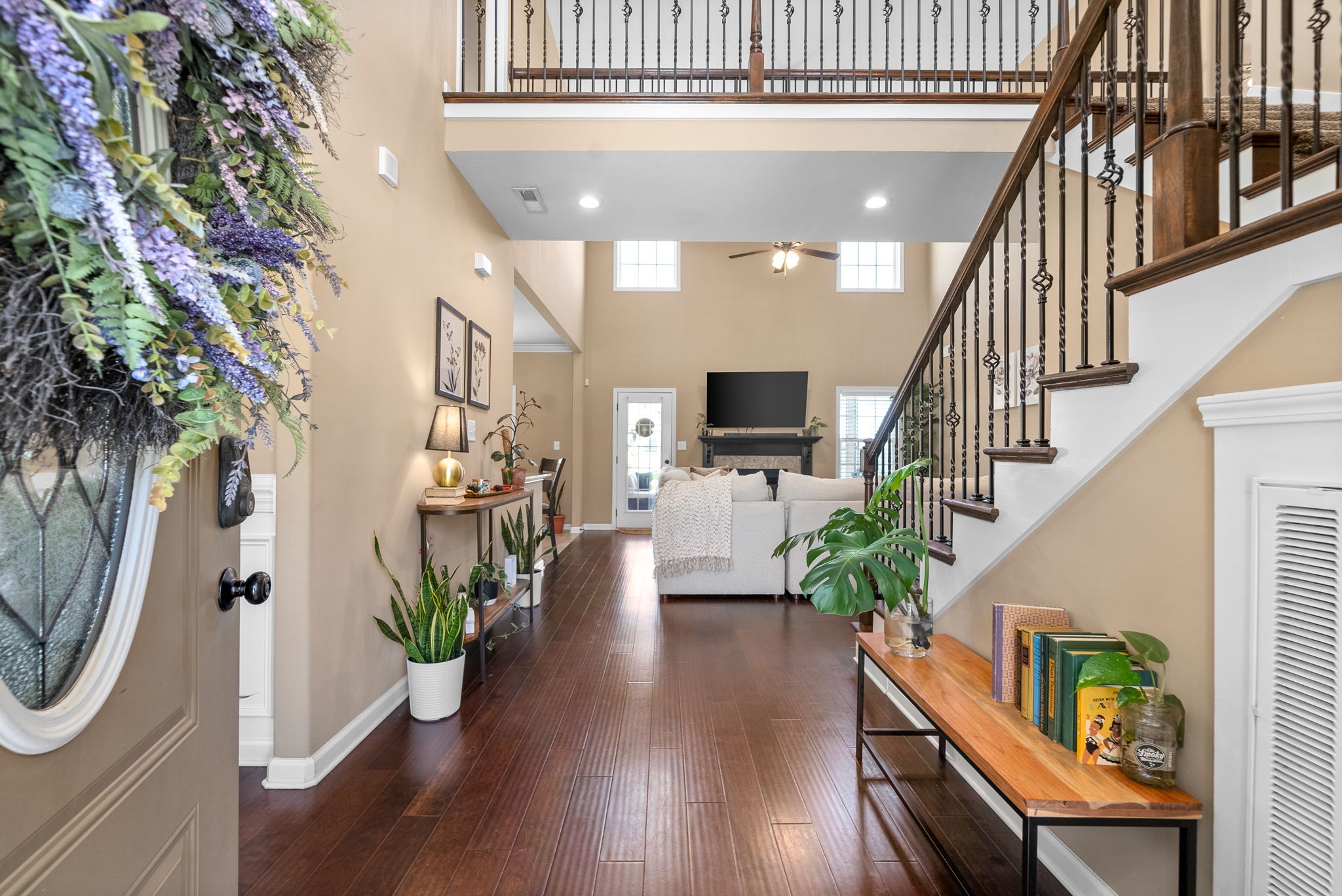 1409 Kingbird Dr