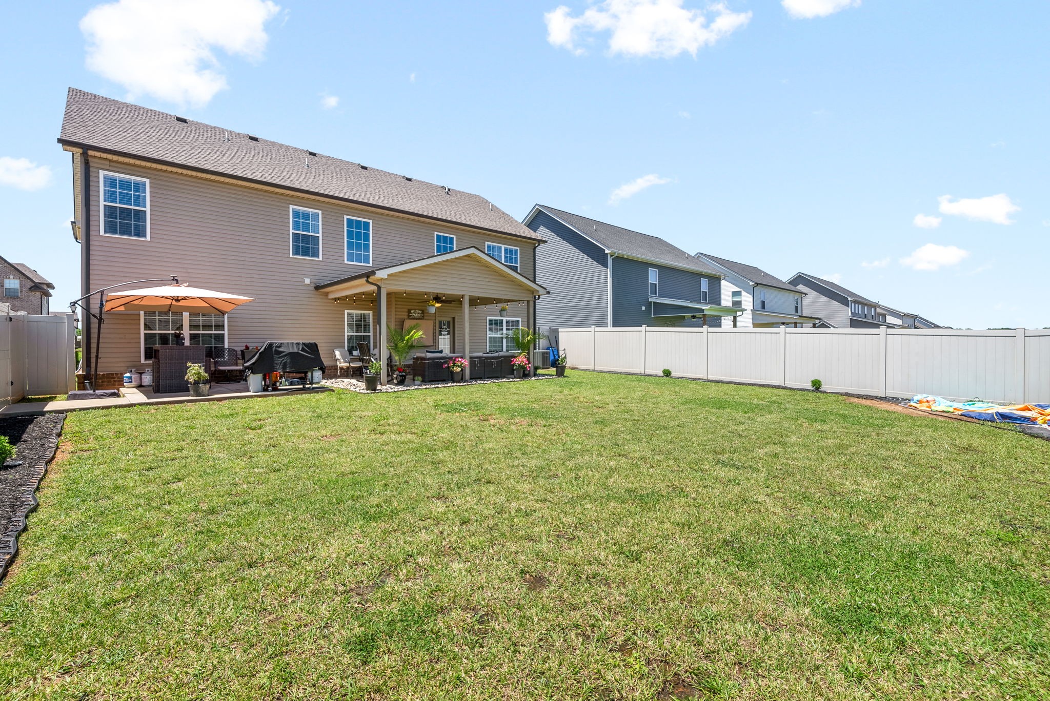 1409 Kingbird Dr