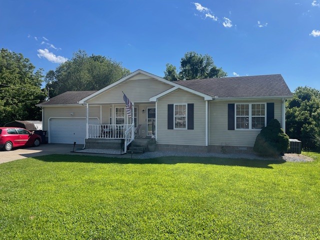 288 Golden Pond Ave