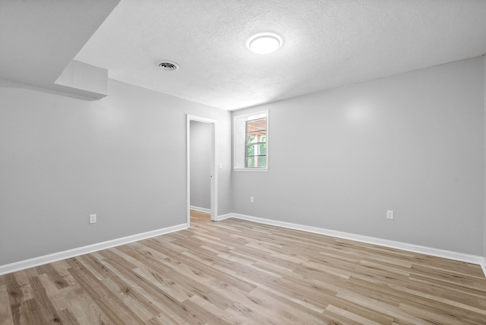 1422 McClardy Rd