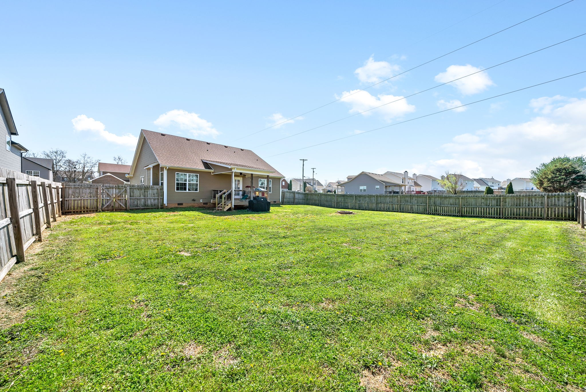 1005 Harding Dr