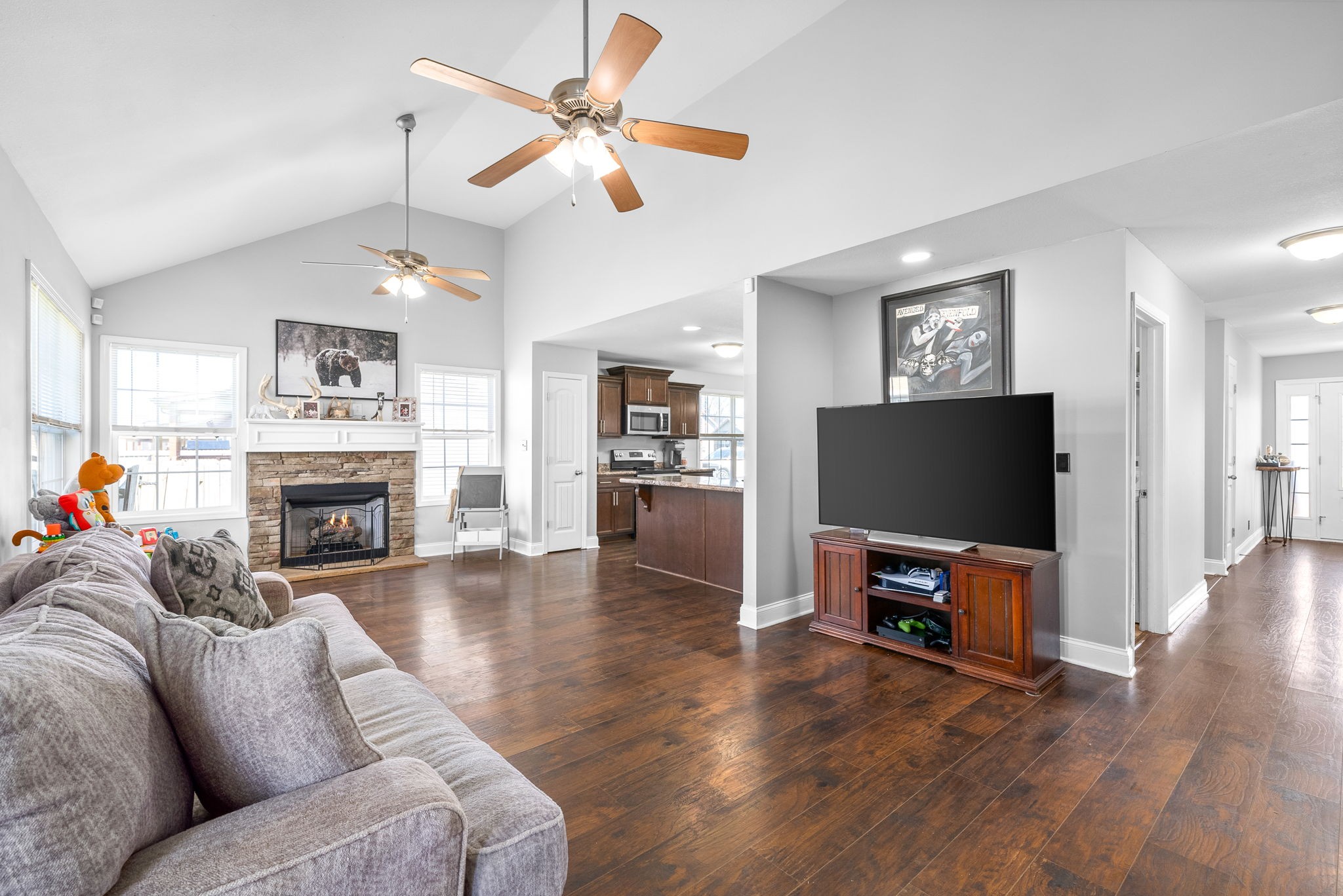 1005 Harding Dr