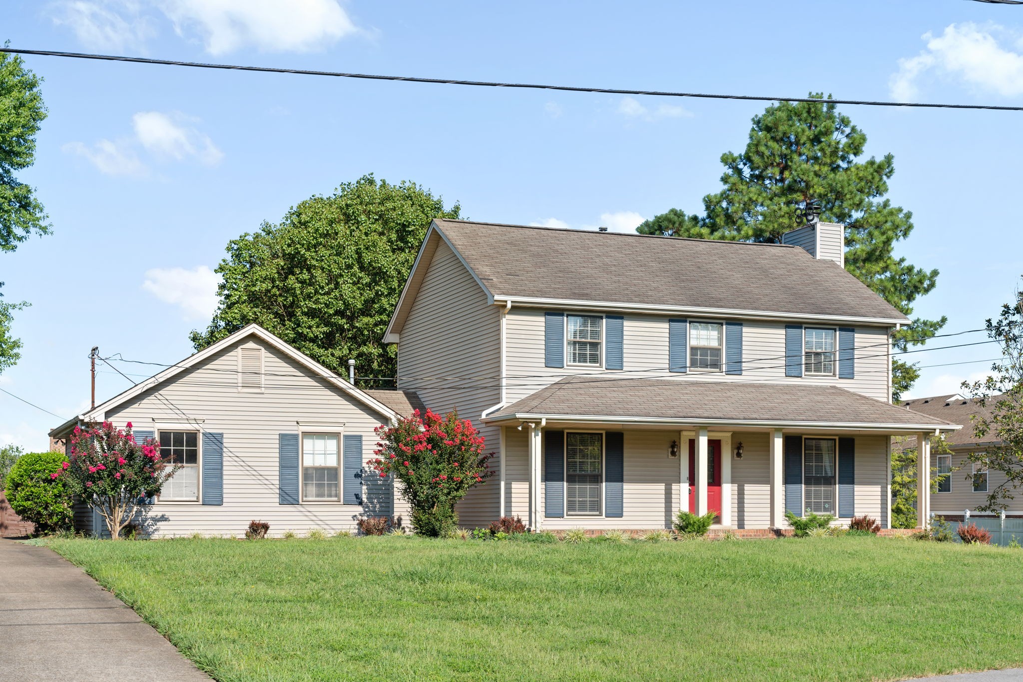 522 Windsor Dr