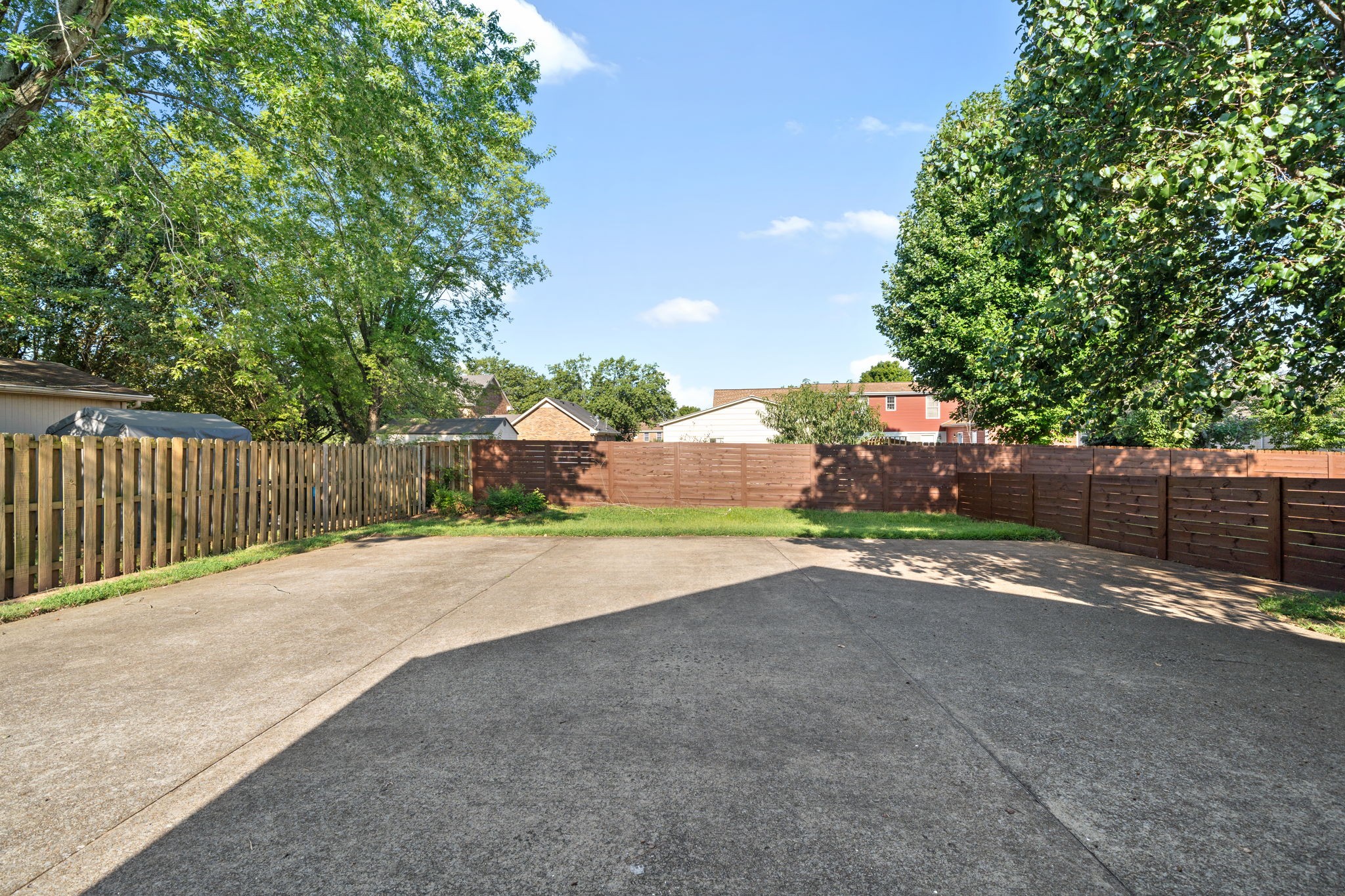 522 Windsor Dr
