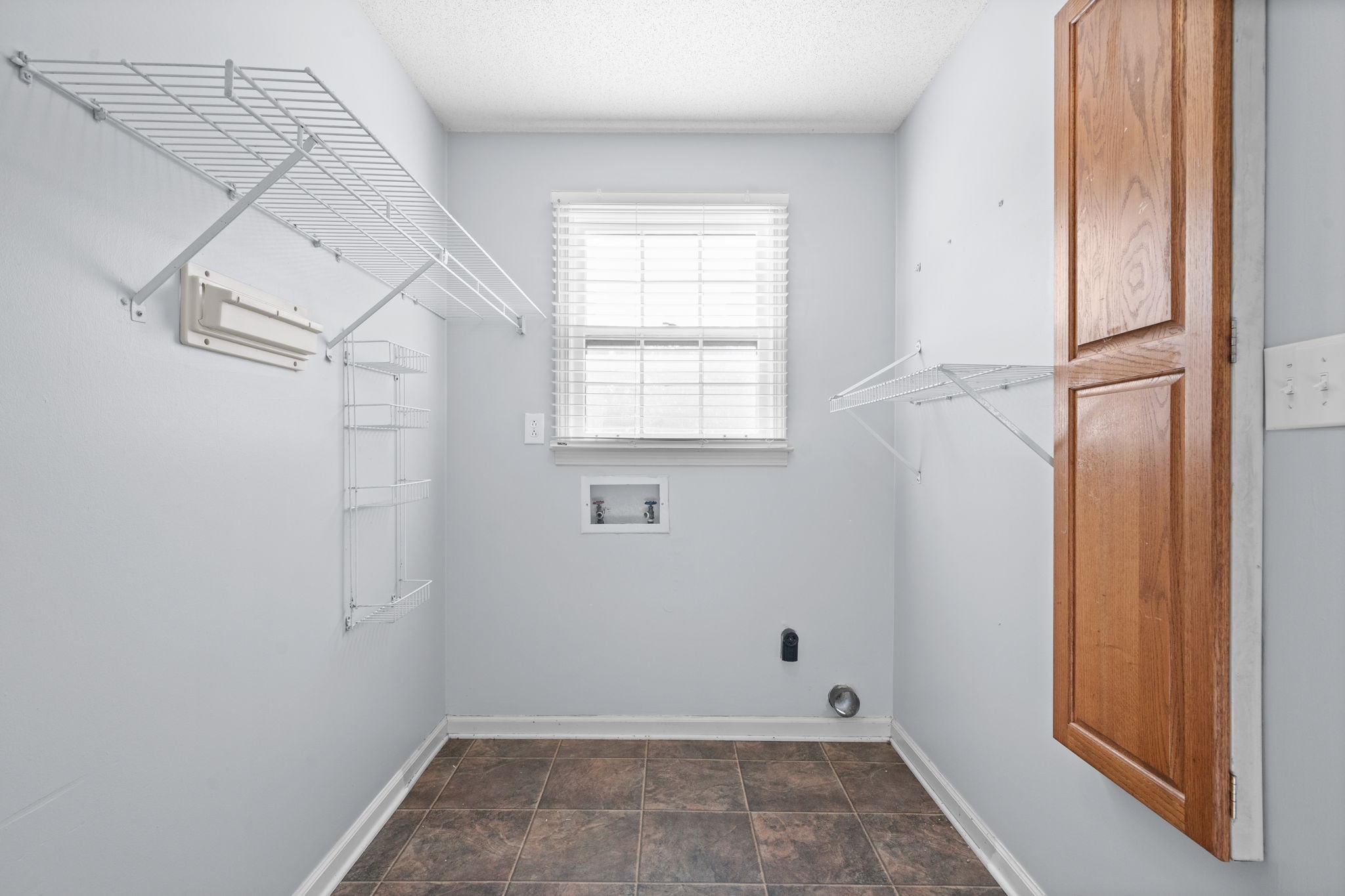 522 Windsor Dr