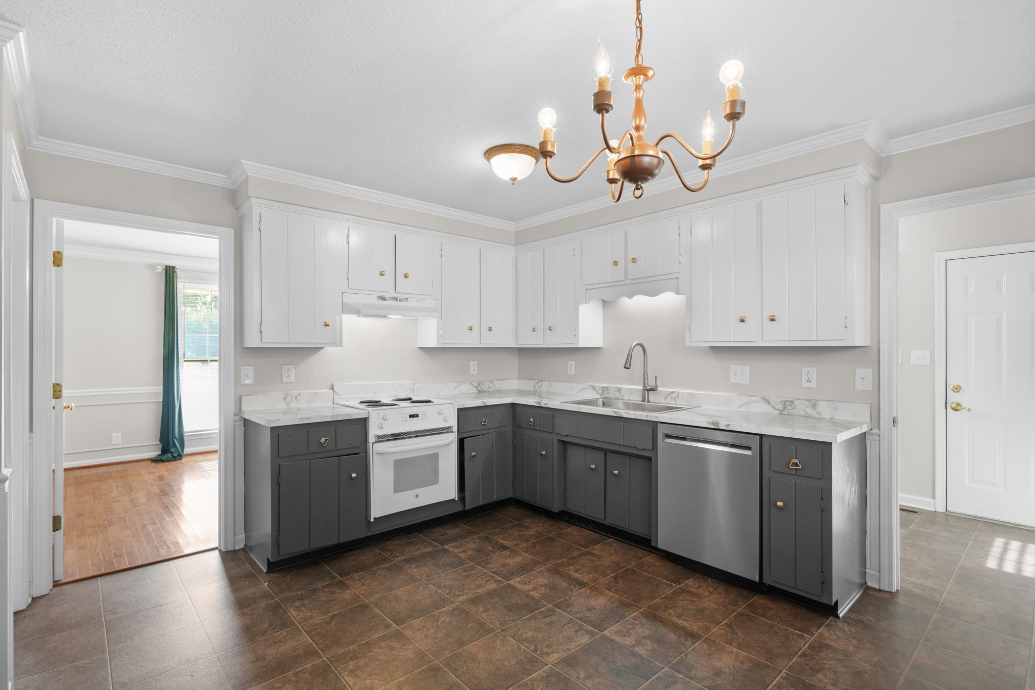 522 Windsor Dr
