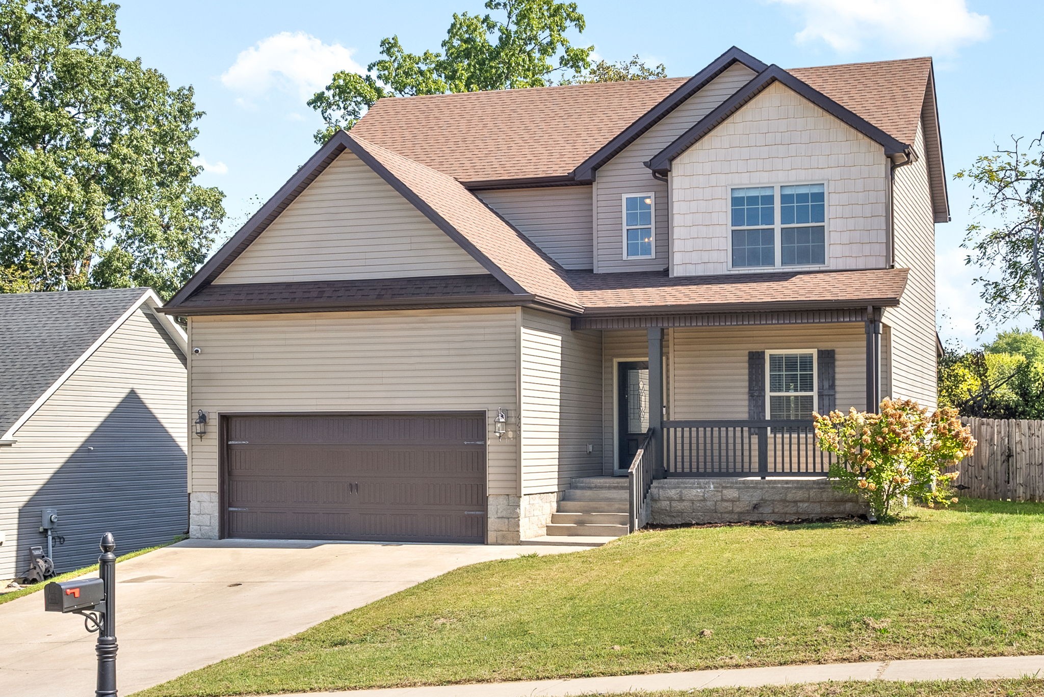 449 Woodtrace Dr