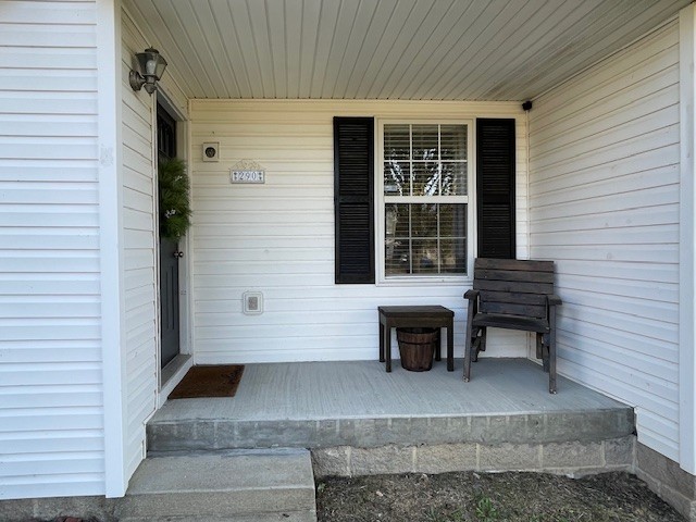 290 Golden Pond Ave