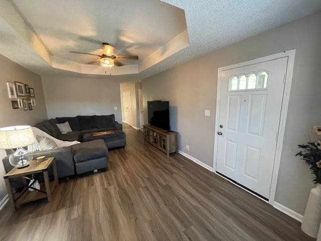 290 Golden Pond Ave