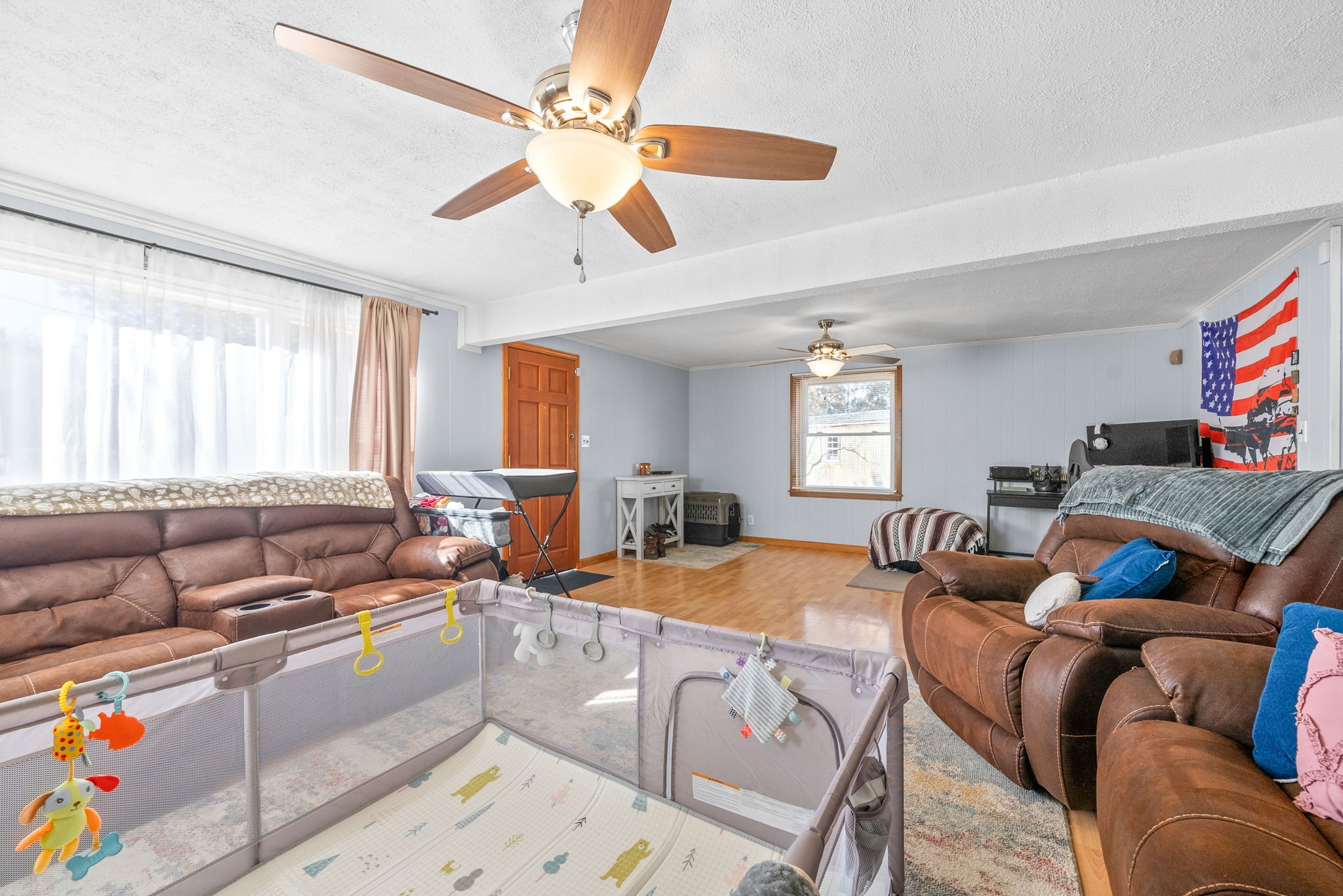 112 Darlene Dr
