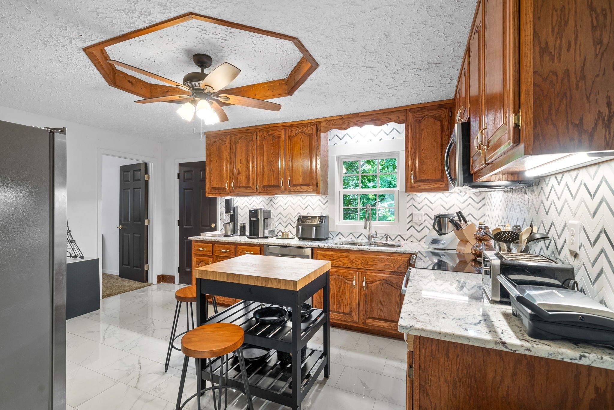 2451 Whitfield Rd