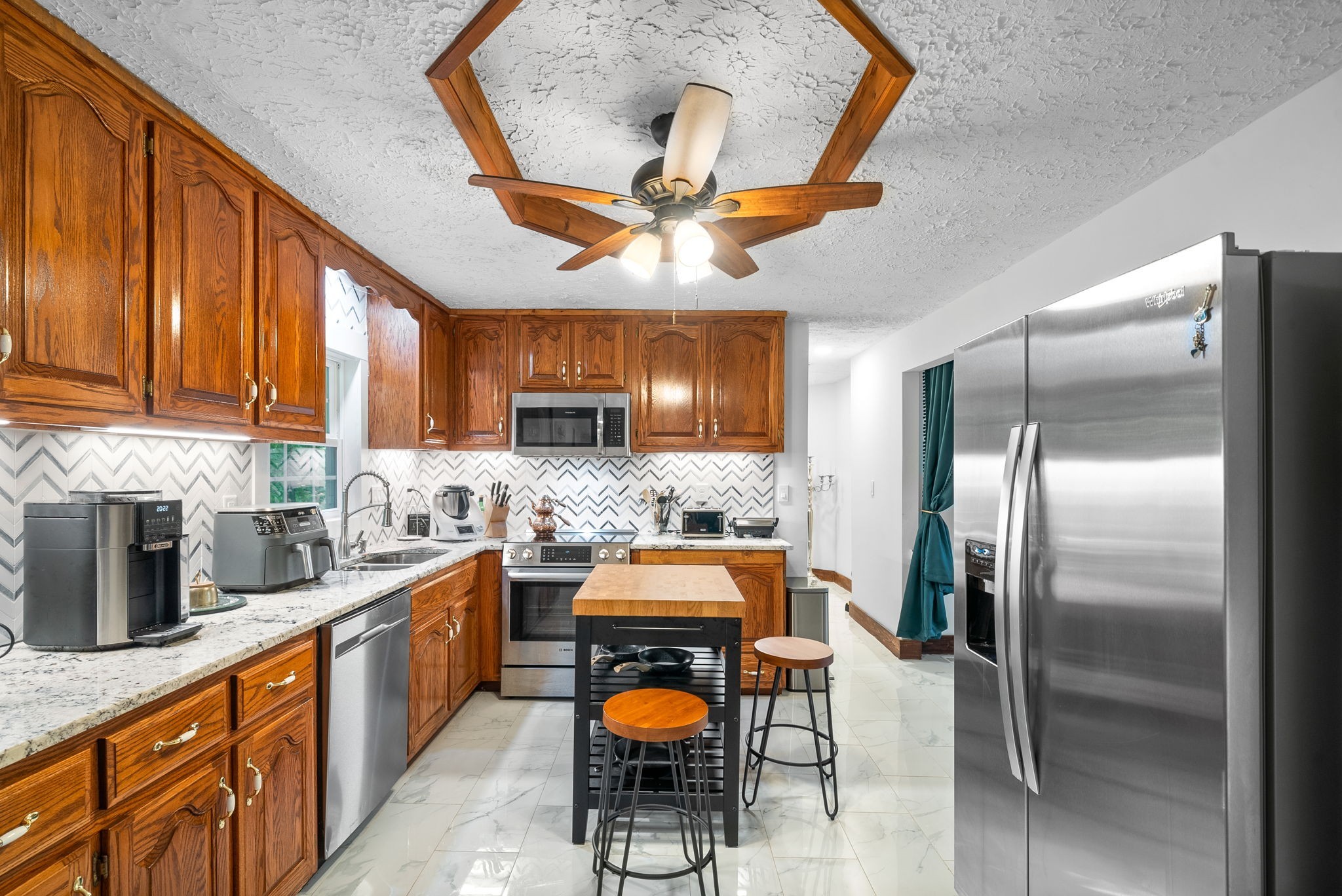 2451 Whitfield Rd