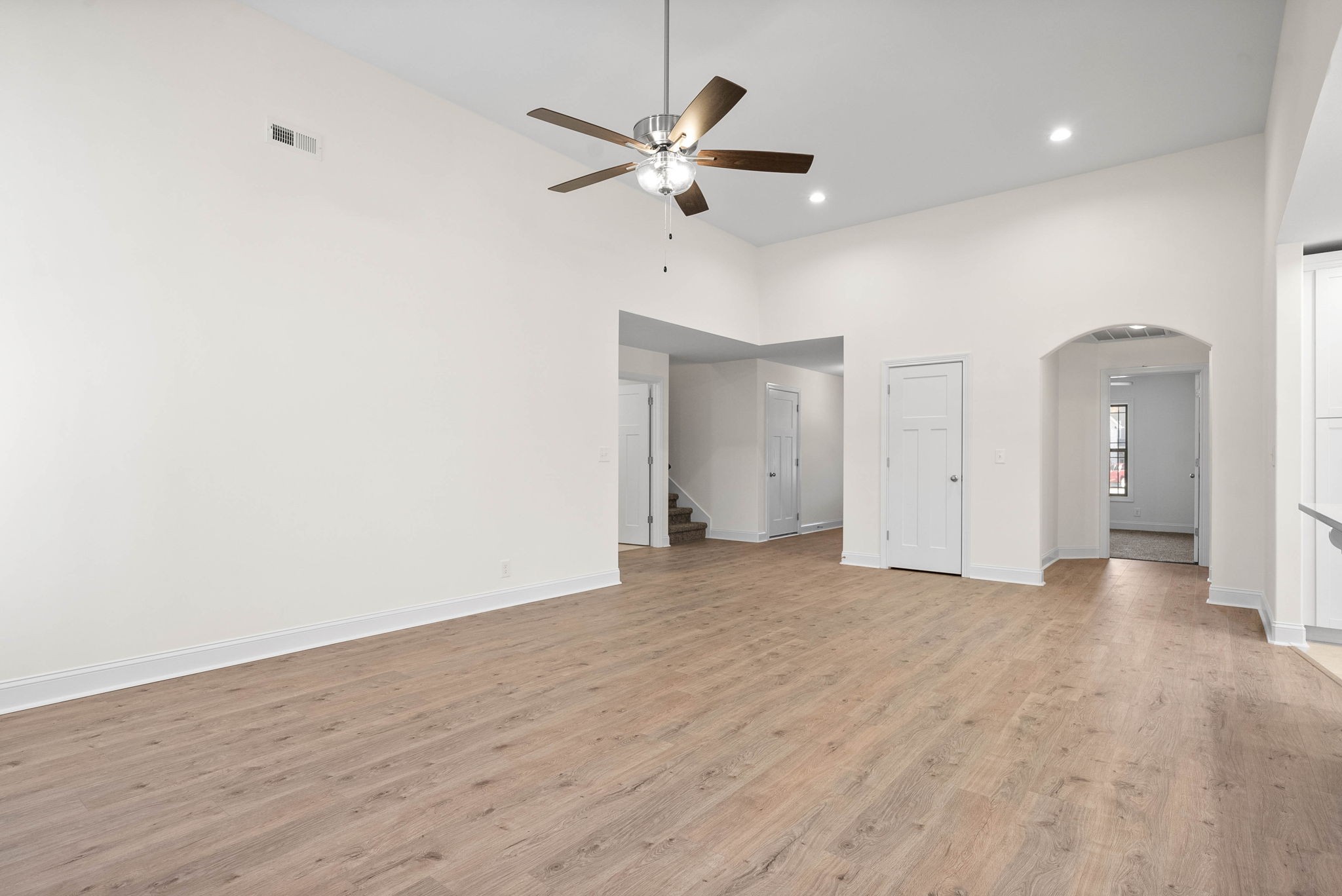 1239 Highgrove Ln