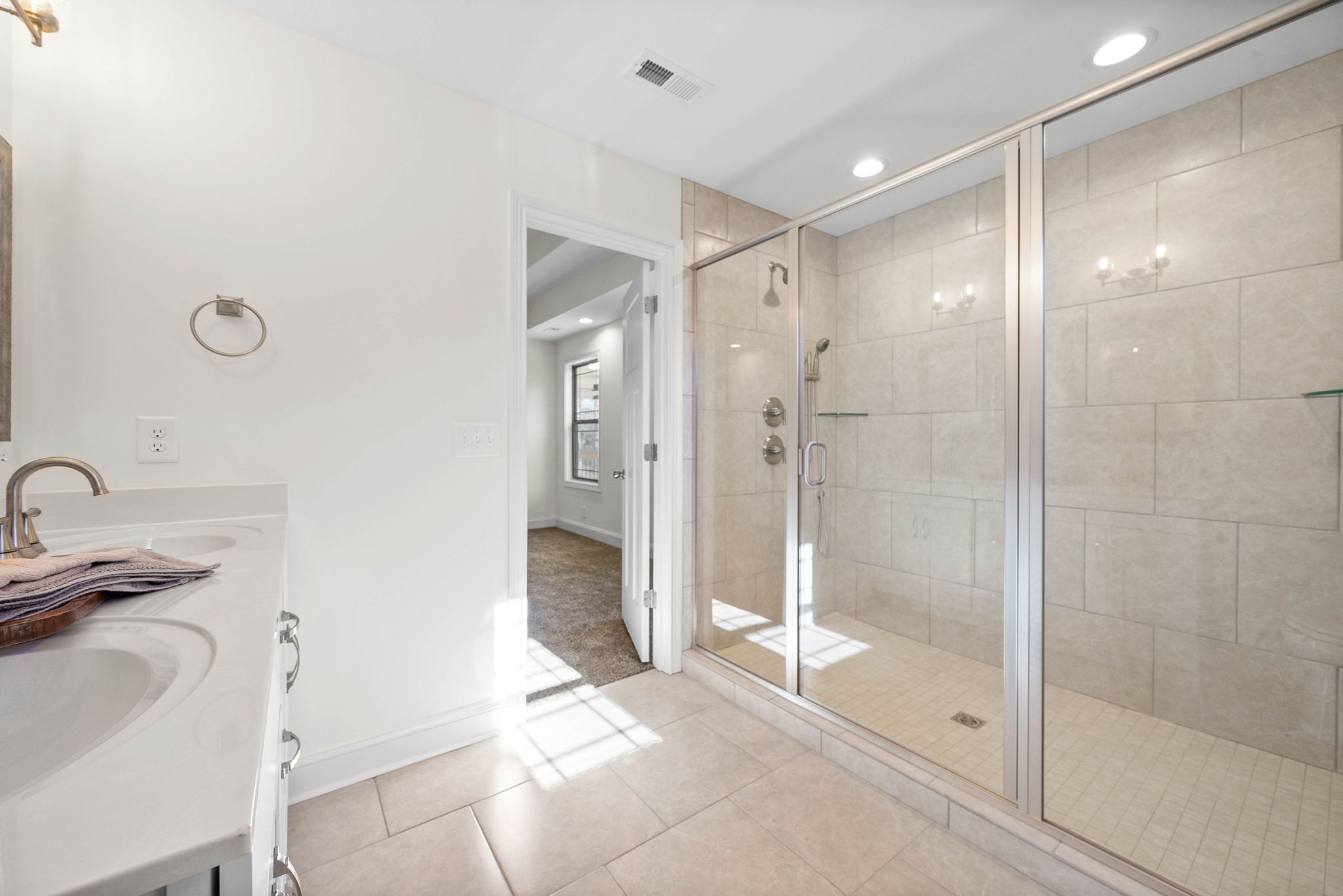 1239 Highgrove Ln