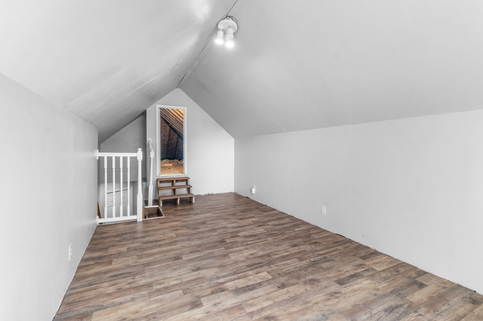 565 Martin Rd