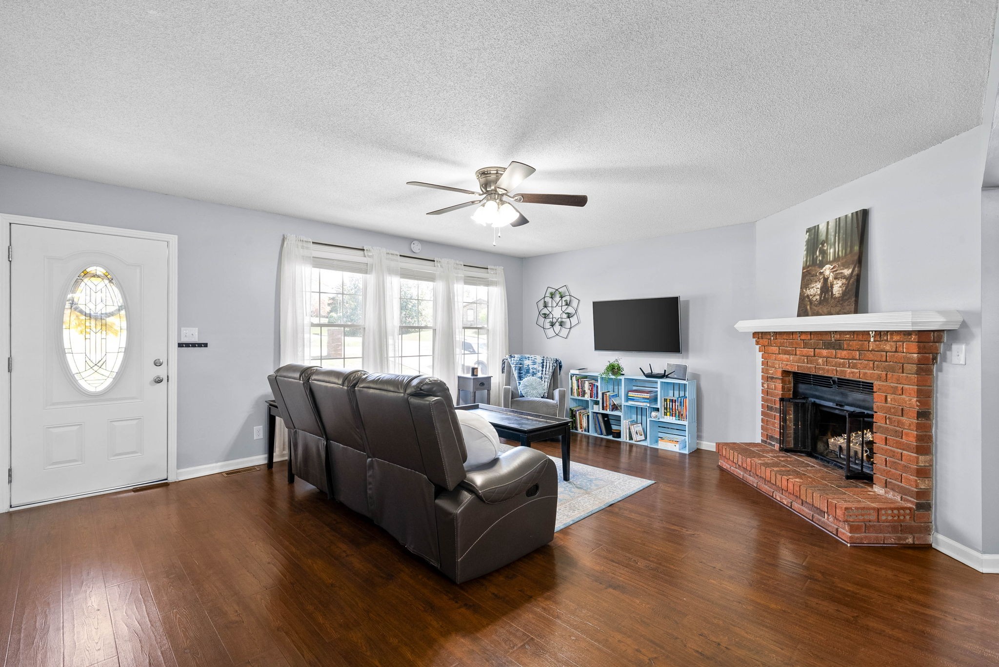 1780 Warfield Dr
