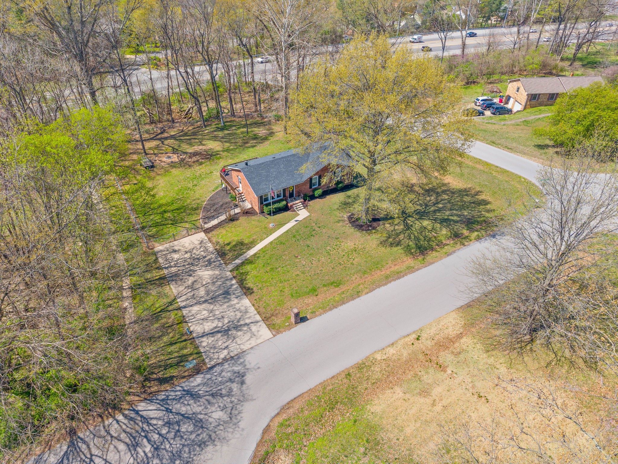 1780 Warfield Dr
