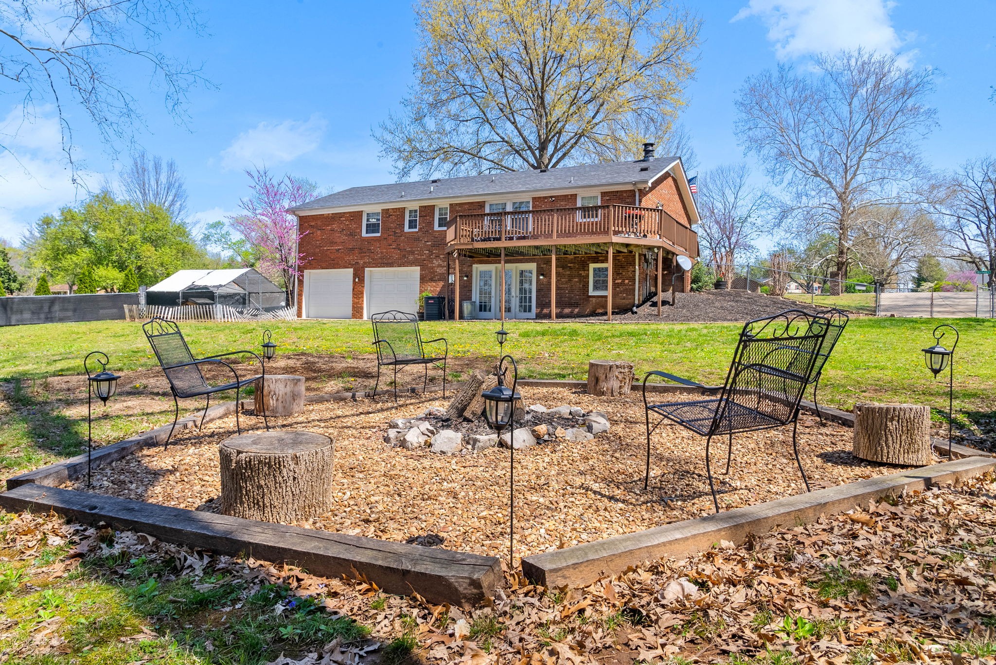 1780 Warfield Dr