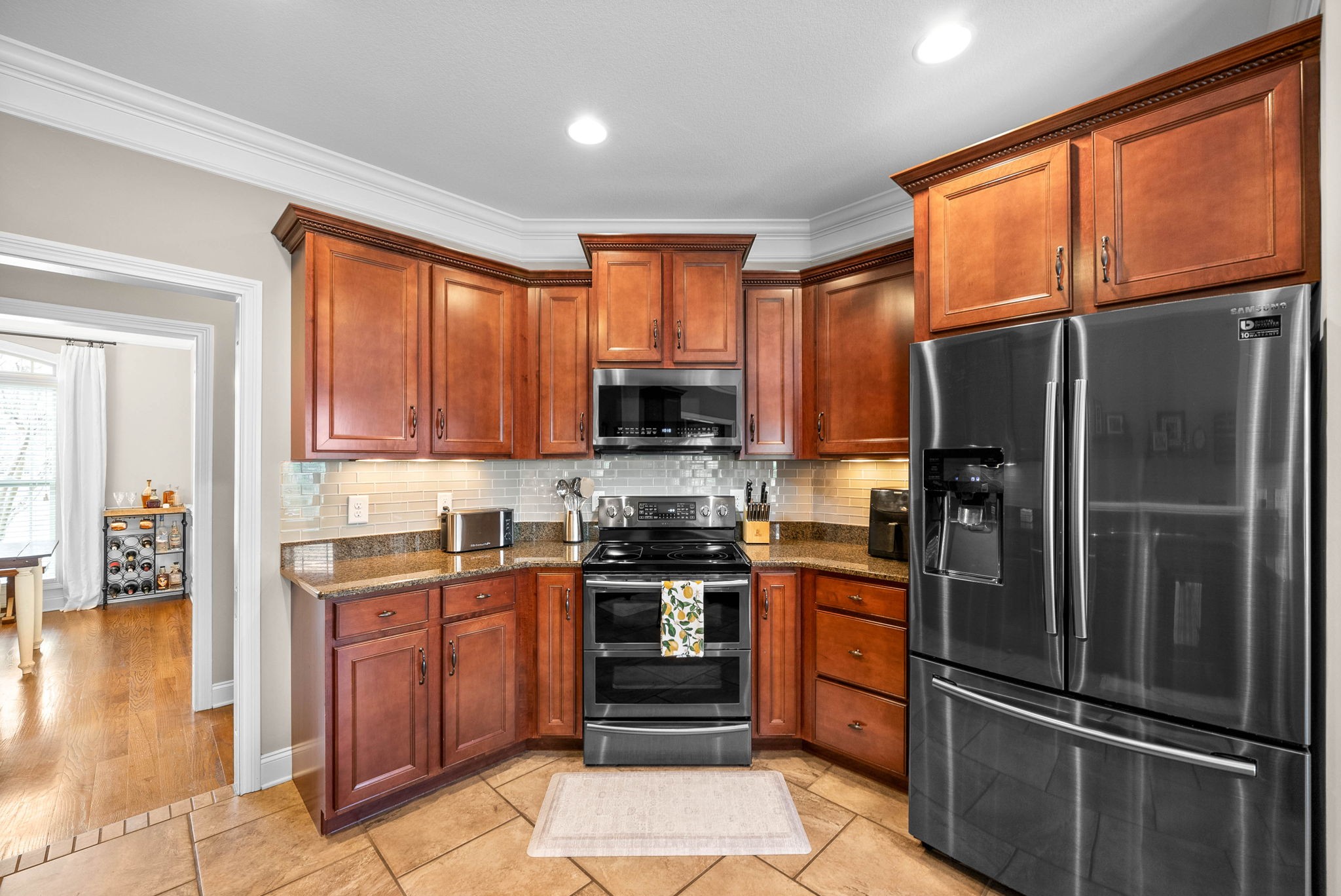 1069 Willow Cir