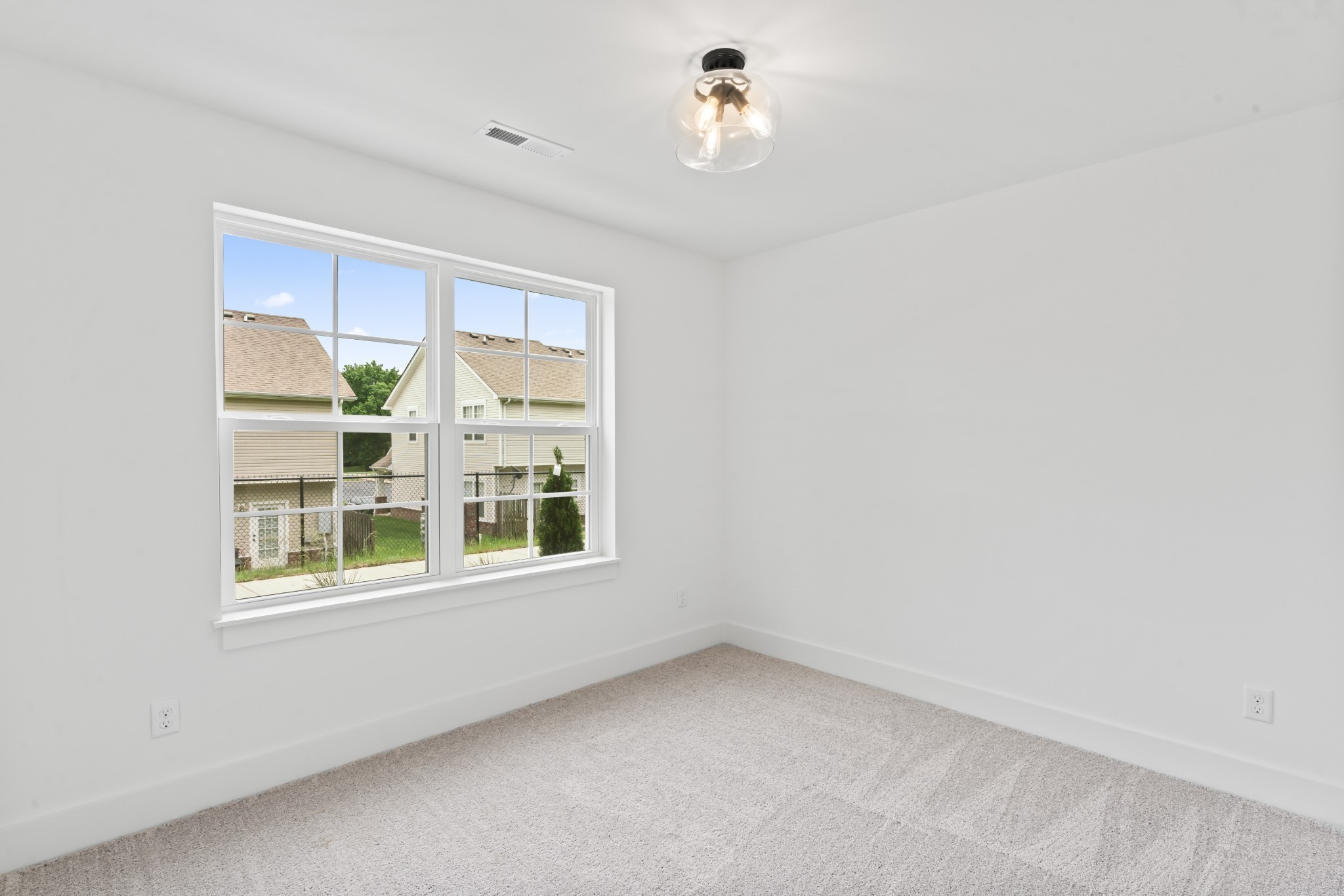 700 N Dupont Ave #227