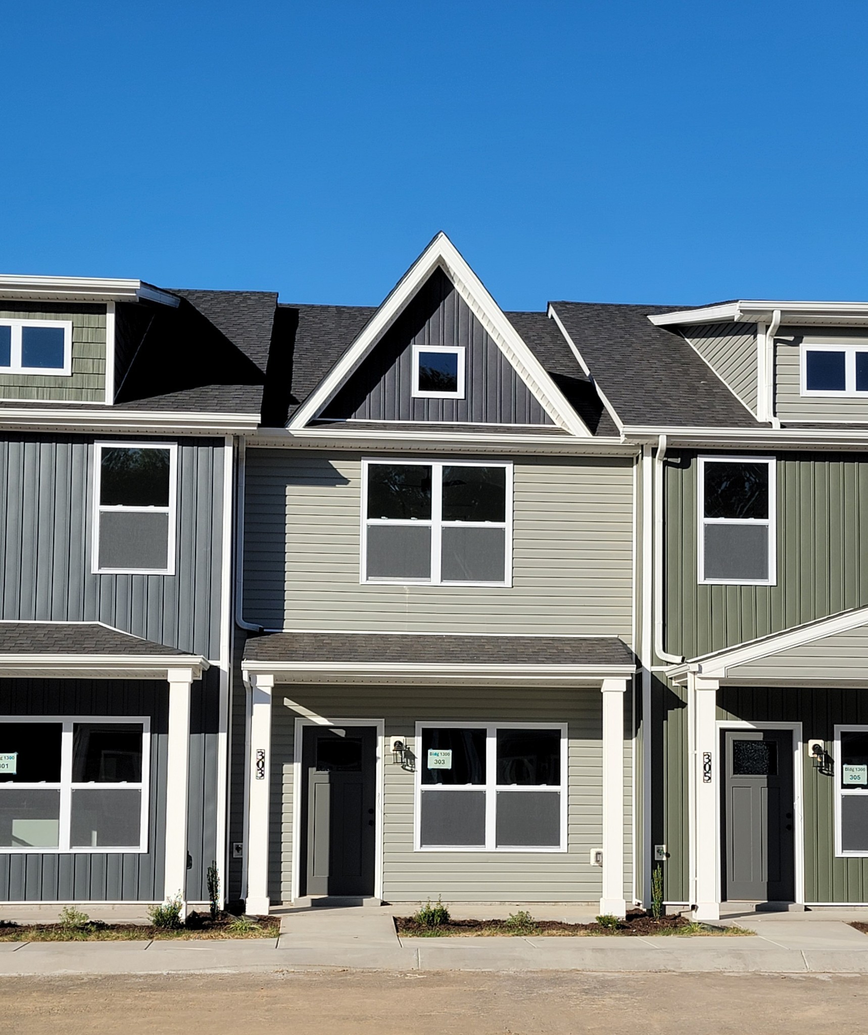 309 Front Ridge Circle