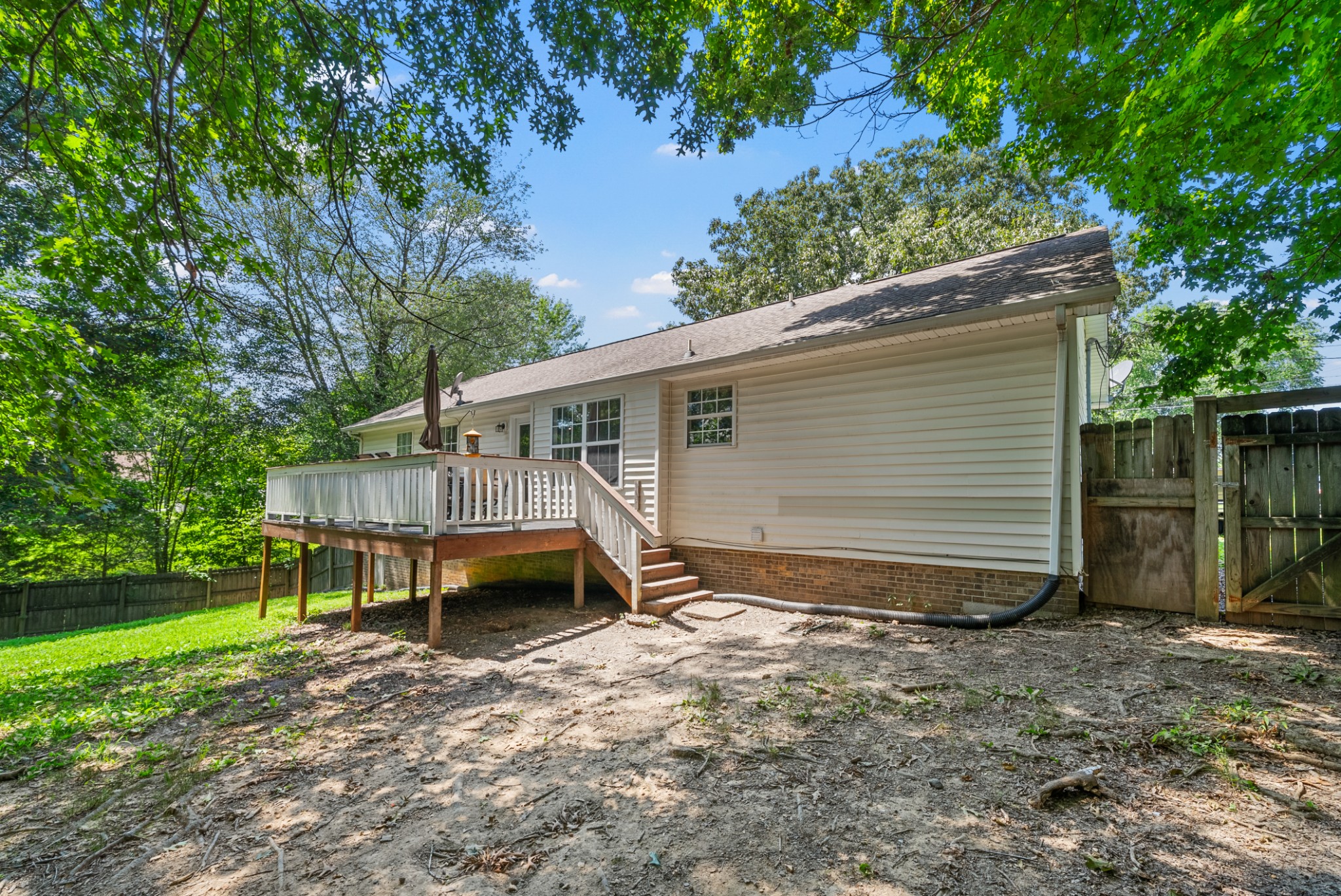 2930 Charlie Sleigh Rd